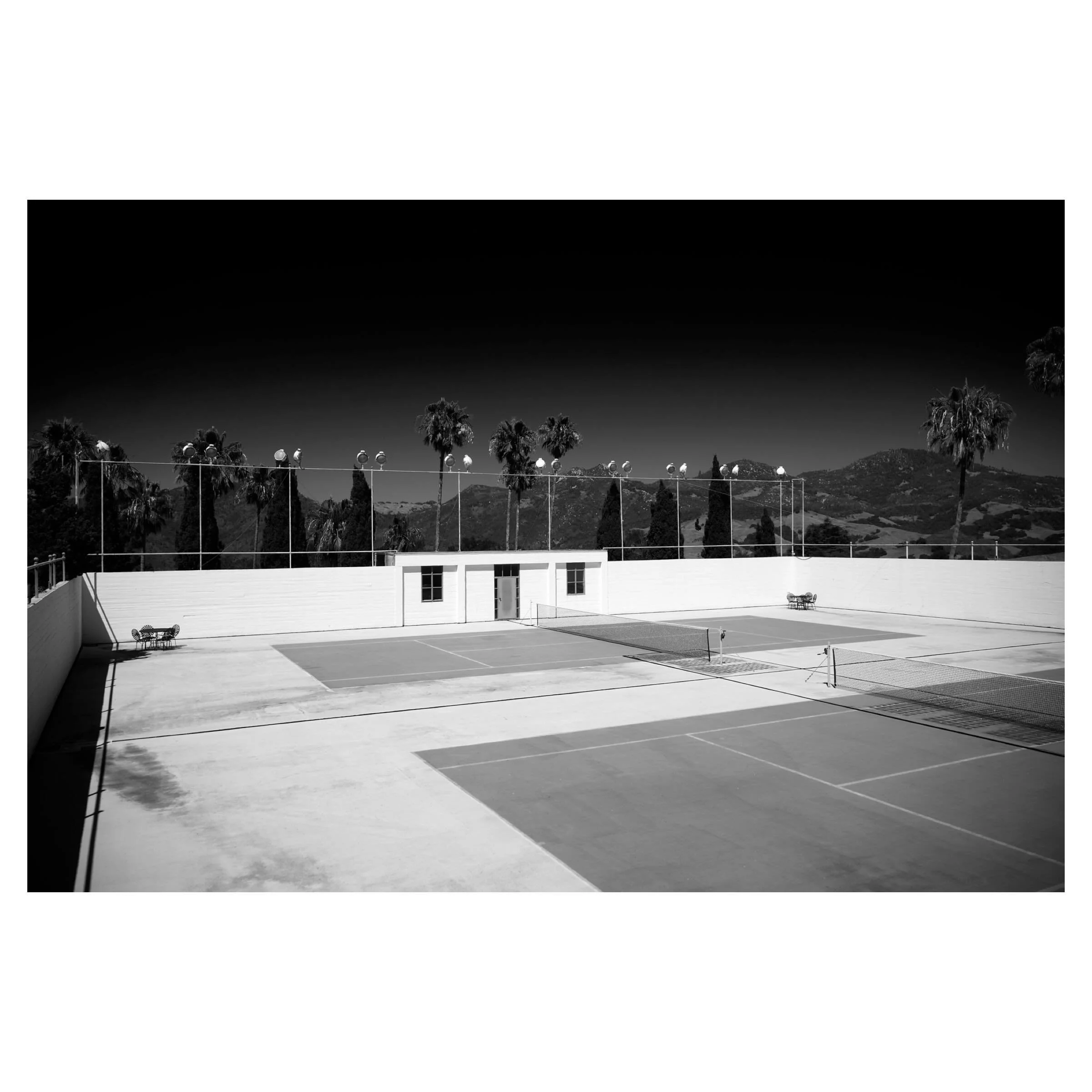 Tennis courts at Hearst Castle. Saw some historic footage of Chaplin playing on these courts, full white sweater outfit and wooden racquet. #hearstcastletour #charliechaplin #andymcroryphoto #tennishistory #canonr8