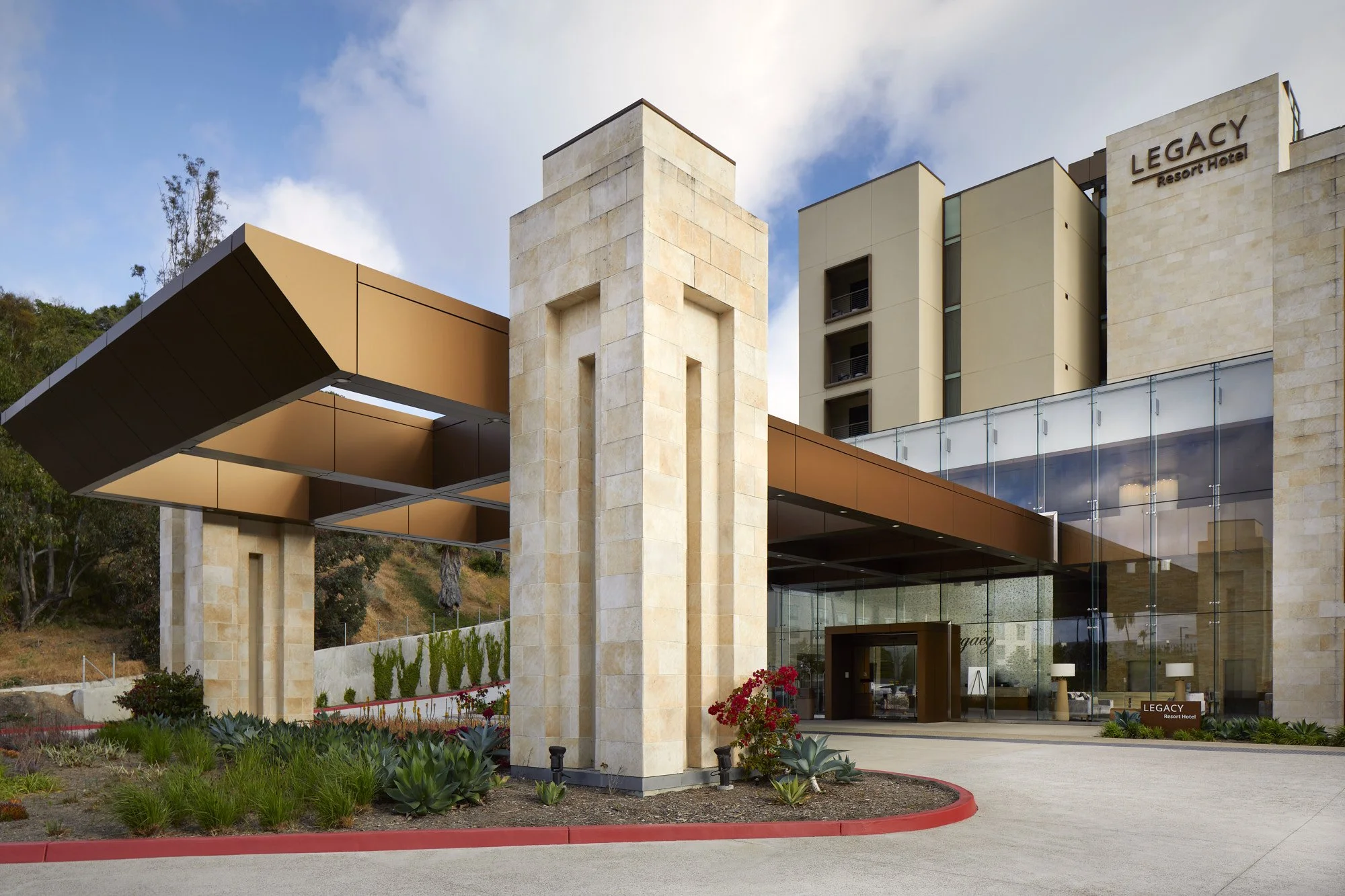 Legacy Resort Hotel & Spa