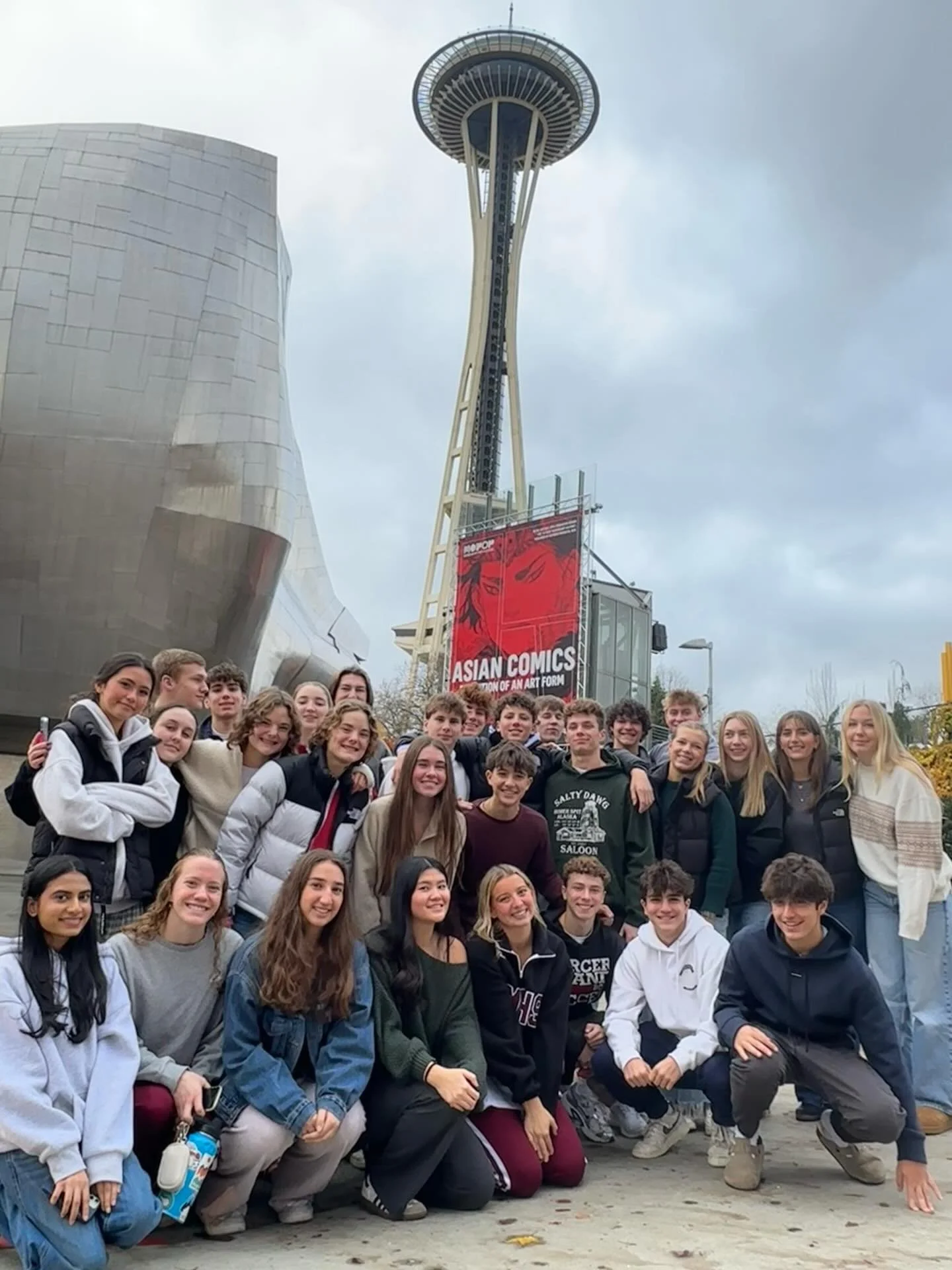 A big shoutout to KIRO Newsradio and Seattle Sports, along with their incredible on-air teams and staff, for hosting our KMIH 88.9 The Bridge leadership students today! From touring the studios and watching live broadcasts to exploring podcast produc