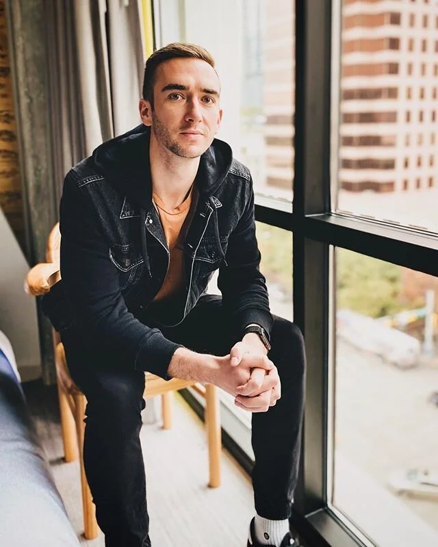 quick hotel room shoot just because the light is good. 😍