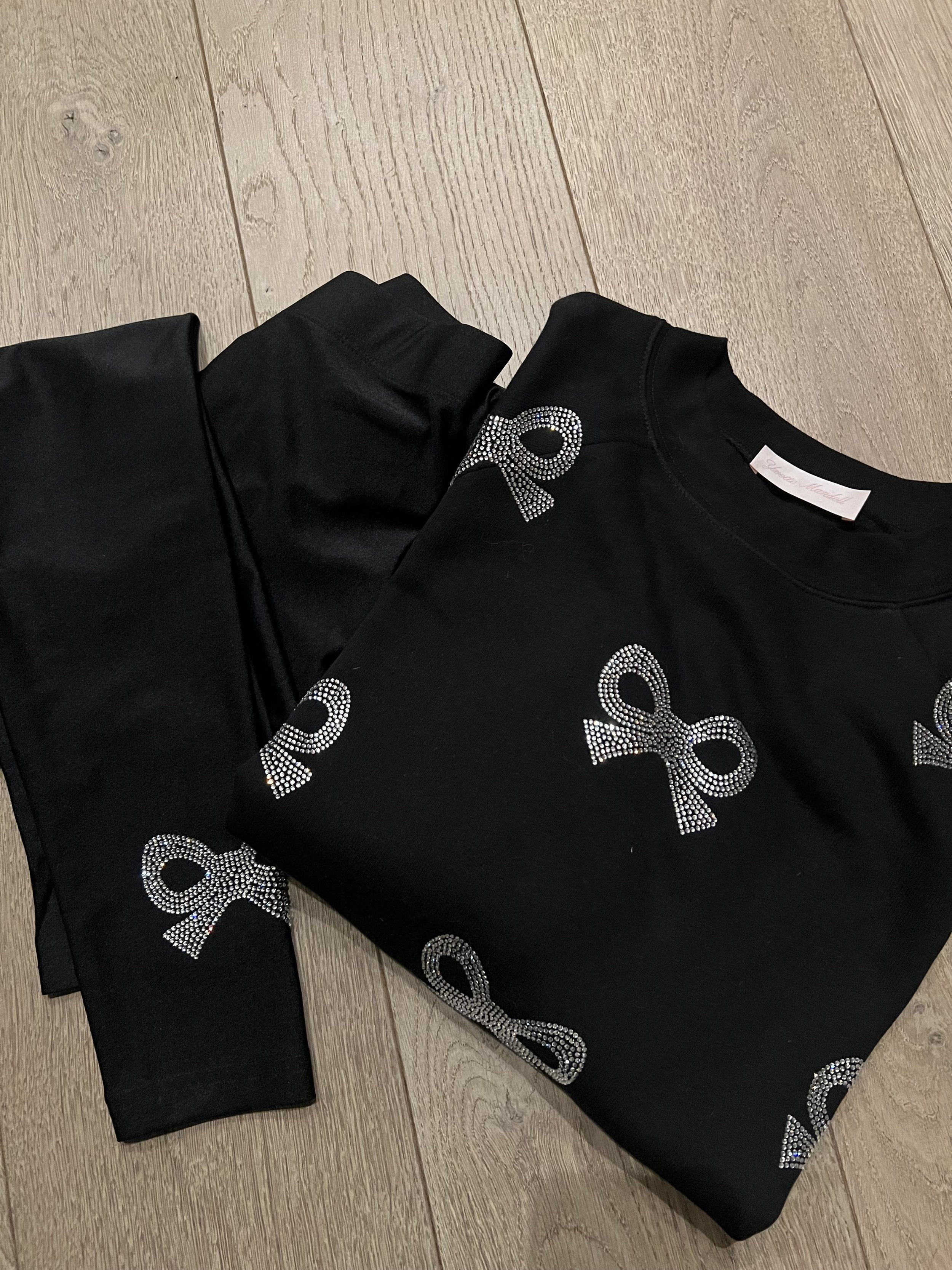 Rhinestone Bow Shimmer Leggings