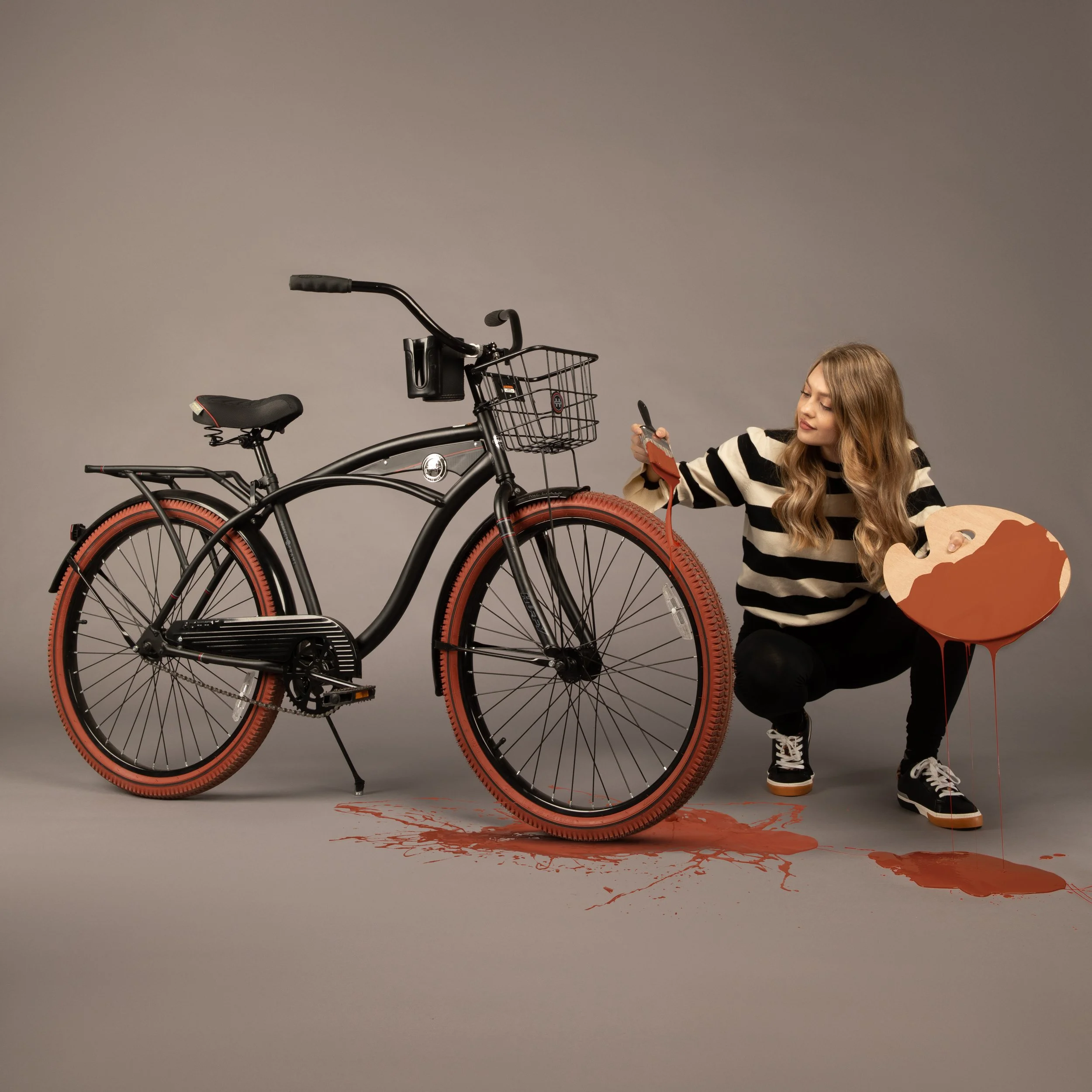 HUFFY PAINT POUR1919.JPG