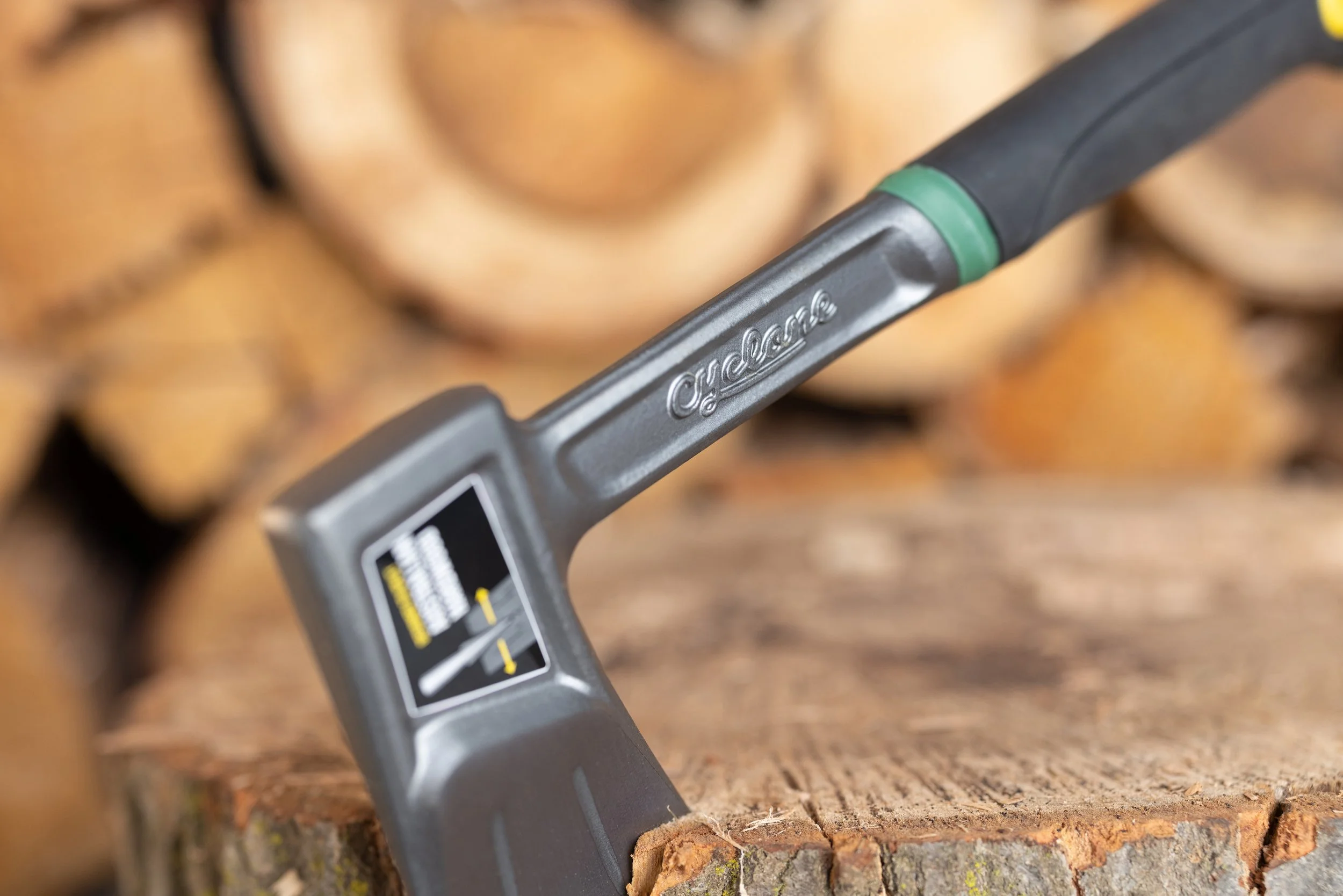 20111631_Hatchet All-Steel Sheath CYC_2296_INSITU_HR.jpg