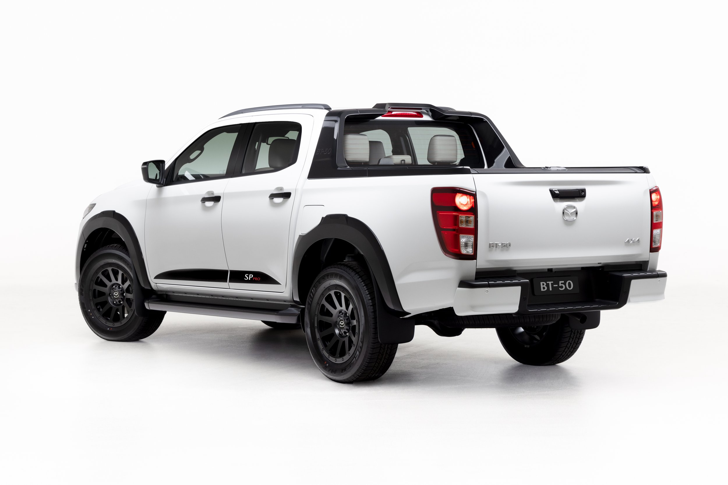 Mazda_BT-50_SP Pro_002_HR.jpg