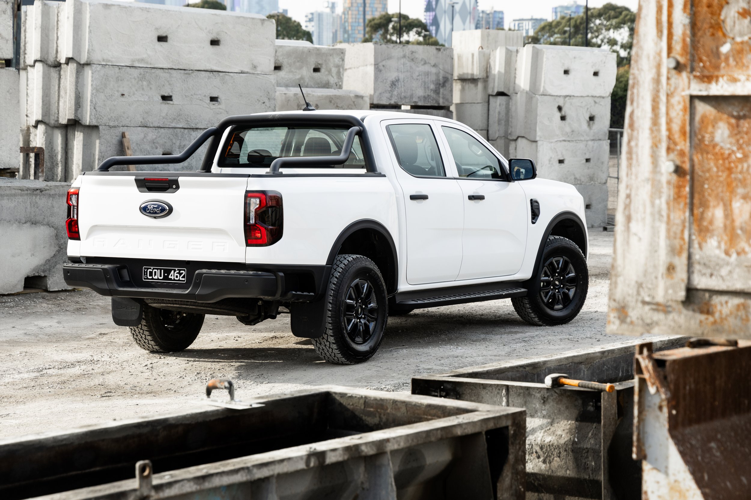 Ford Ranger Black Edition_011_HR.jpg