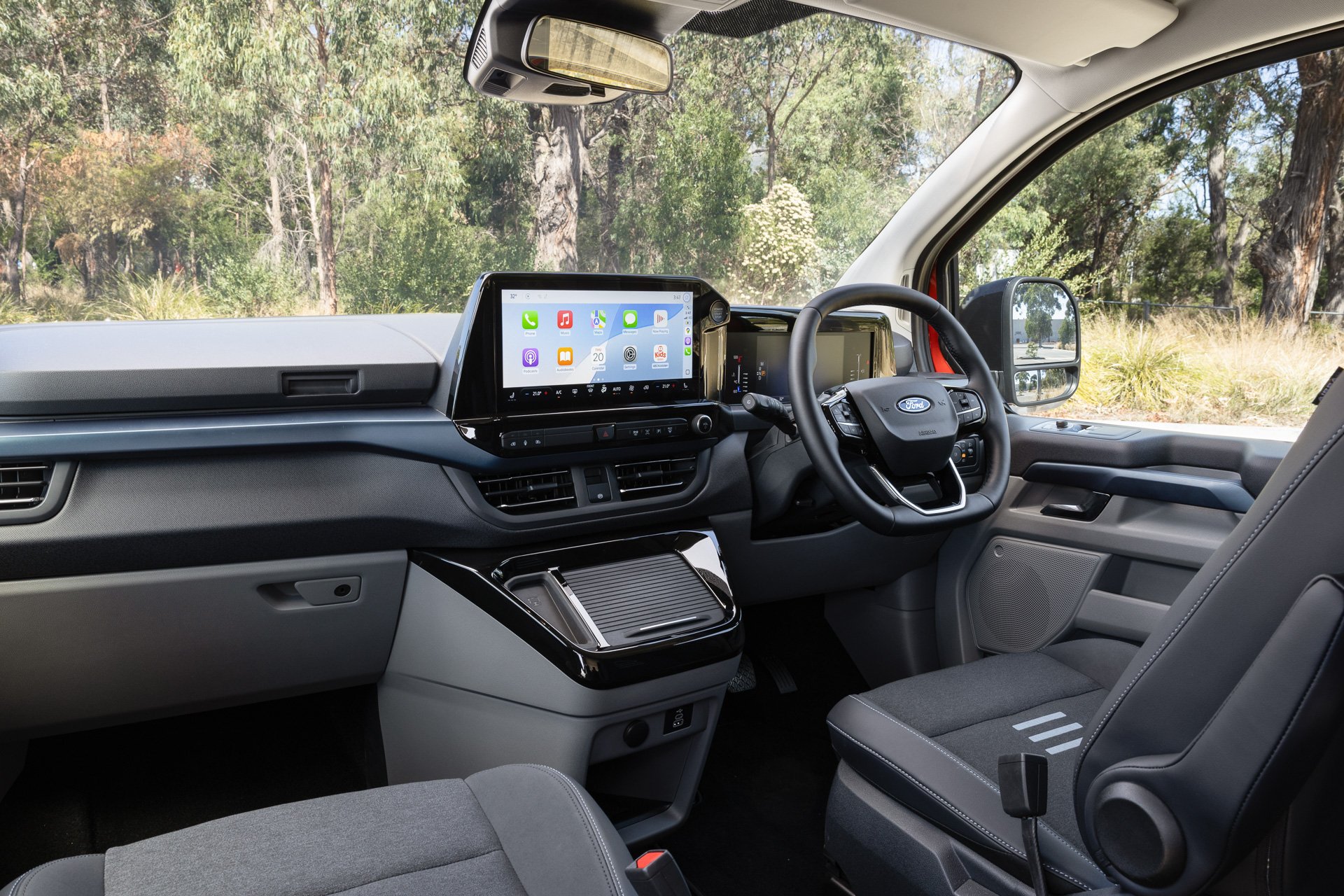 Ford_Tourneo Active_Interior_003_WEB.jpg