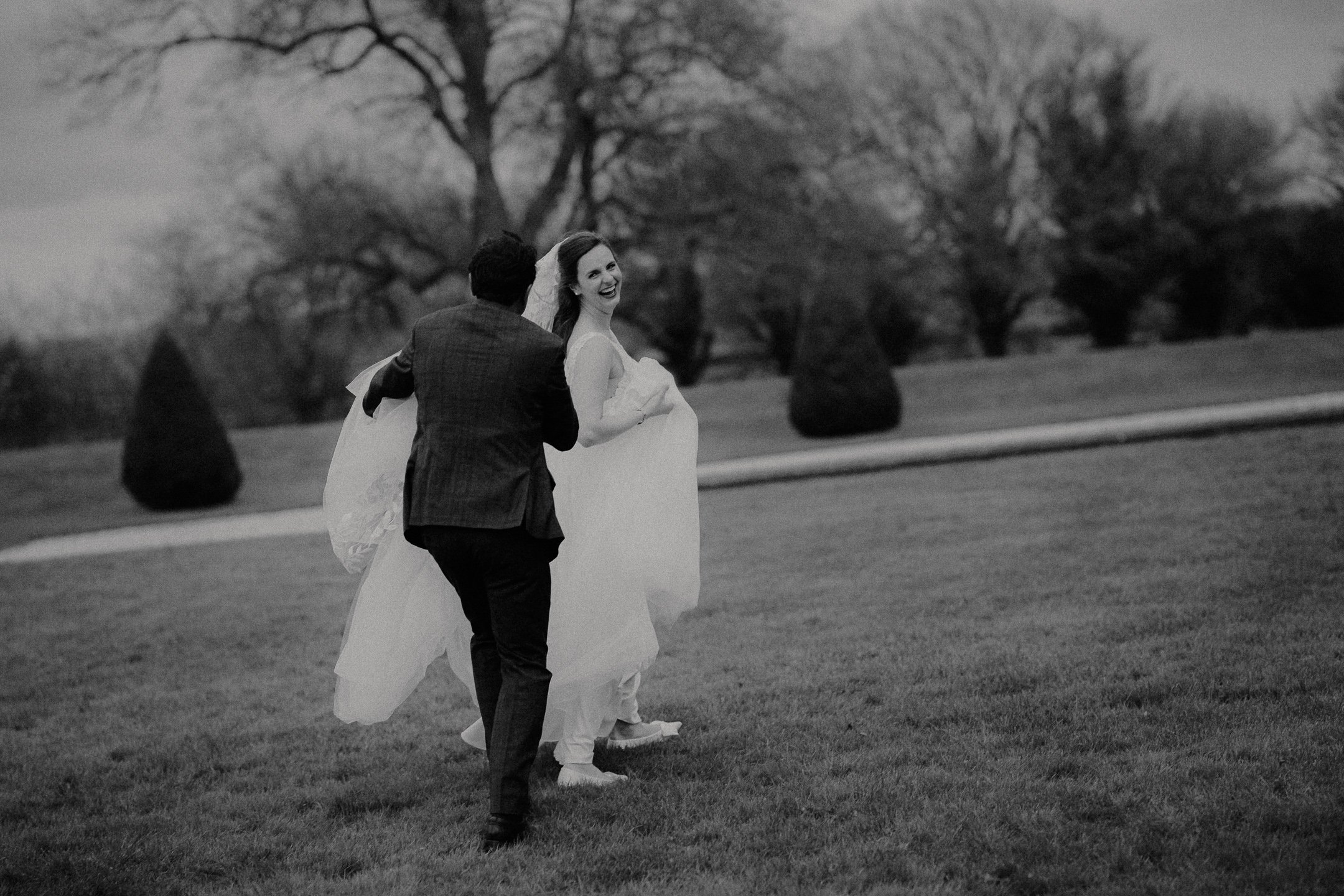 Mary & Sean - Preview --23.JPG