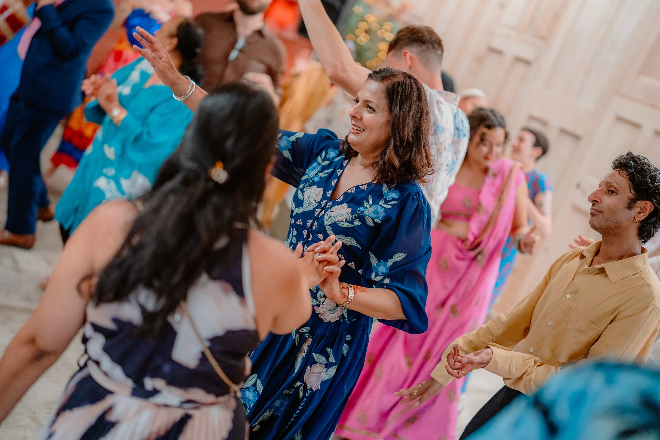 Ella & Chris - Bromwich park - LR --904.jpg