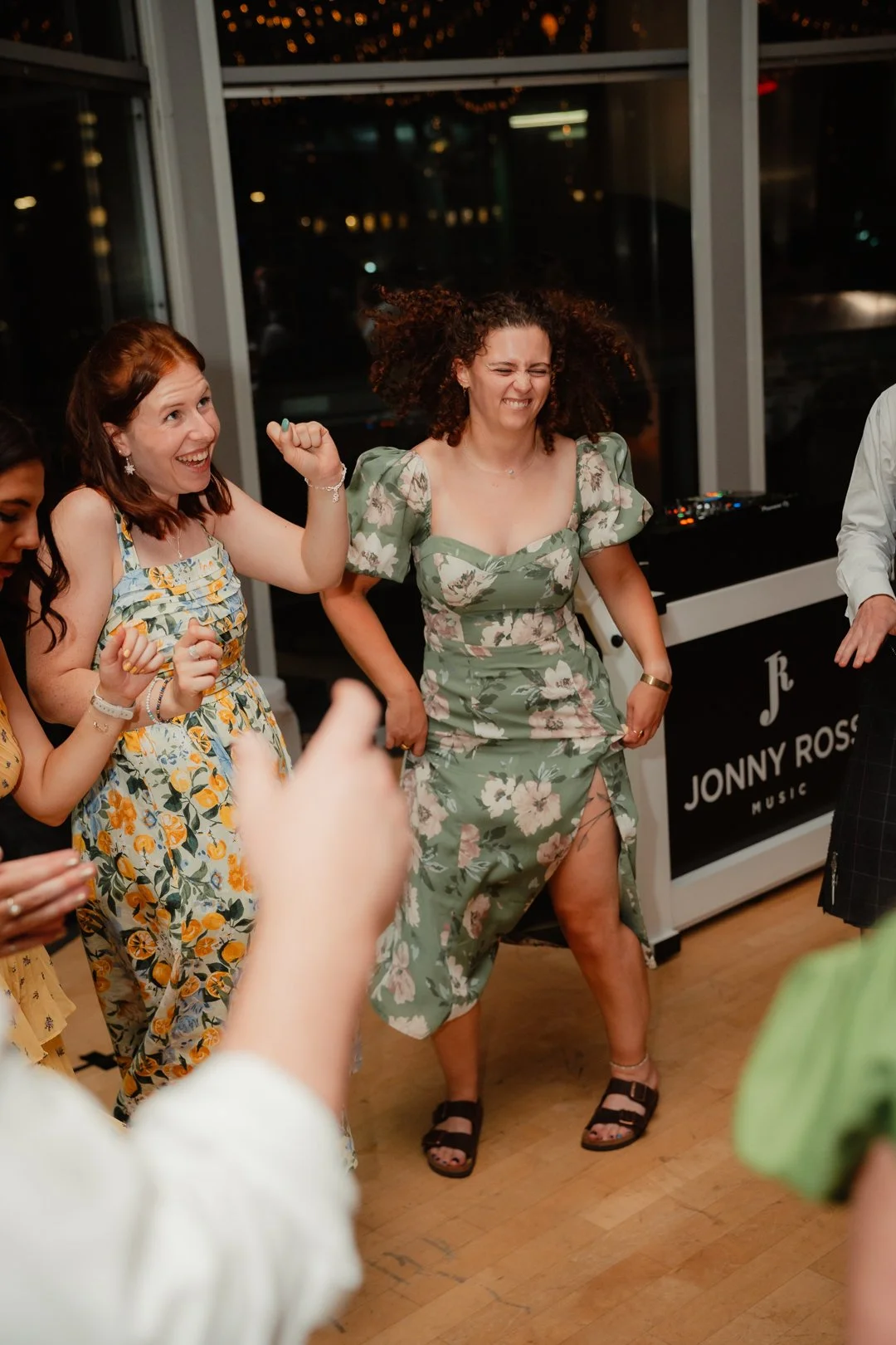 Jon and Katherine - The Lowry -718.jpg