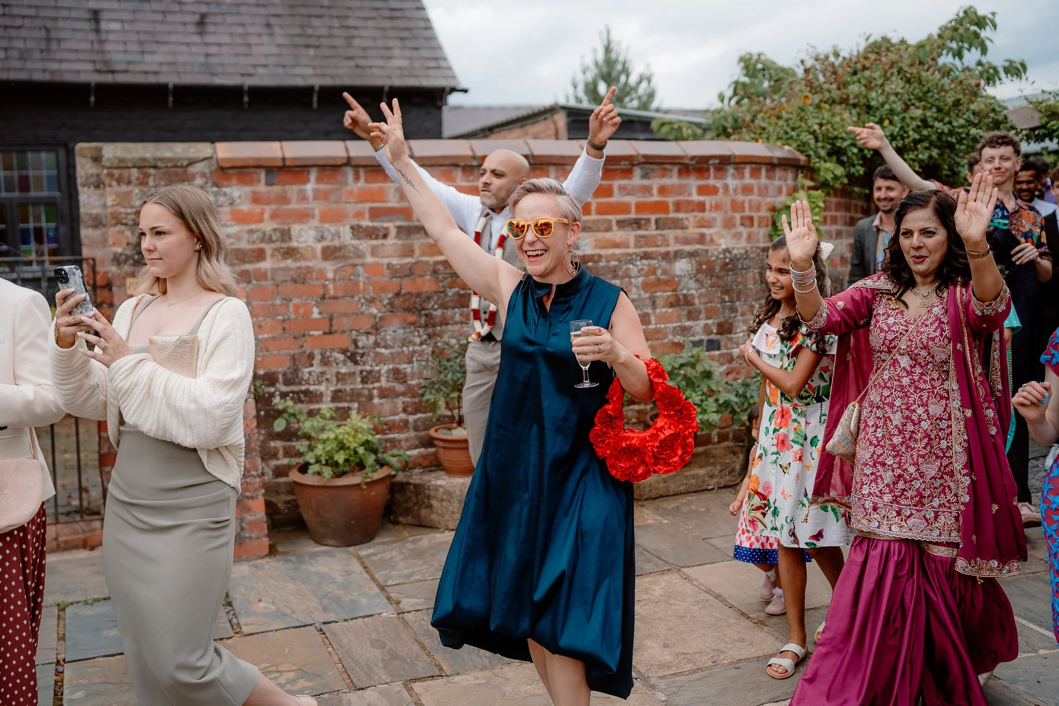 Ella & Chris - Bromwich park - LR --392.jpg