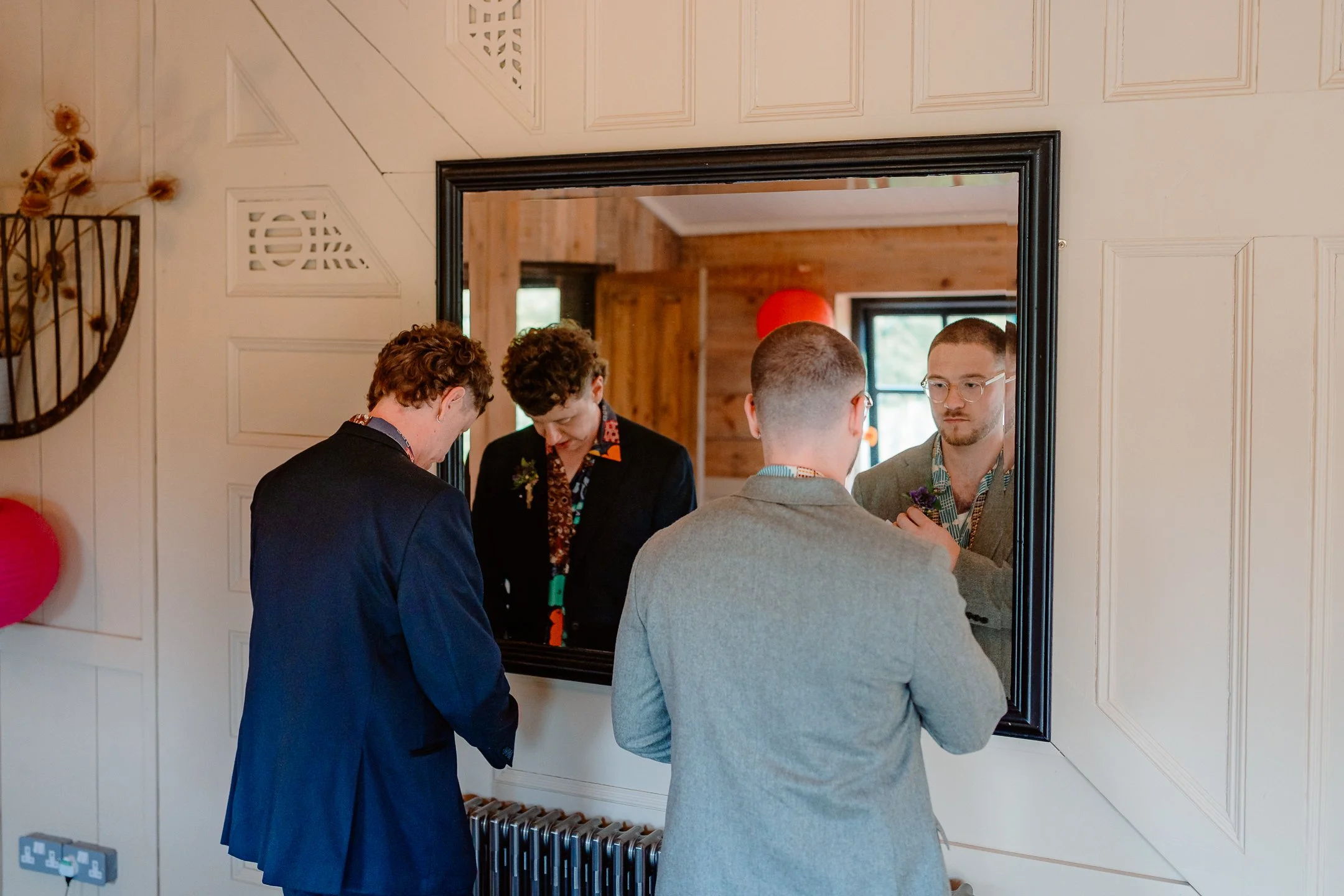 Ella & Chris - Bromwich park - LR --66.jpg
