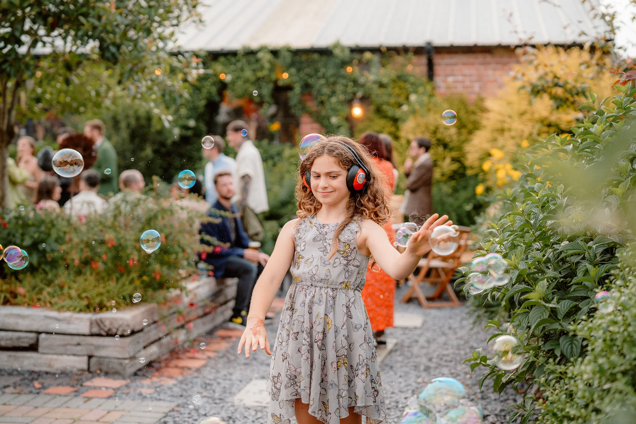 Ella & Chris - Bromwich park - LR --953.jpg