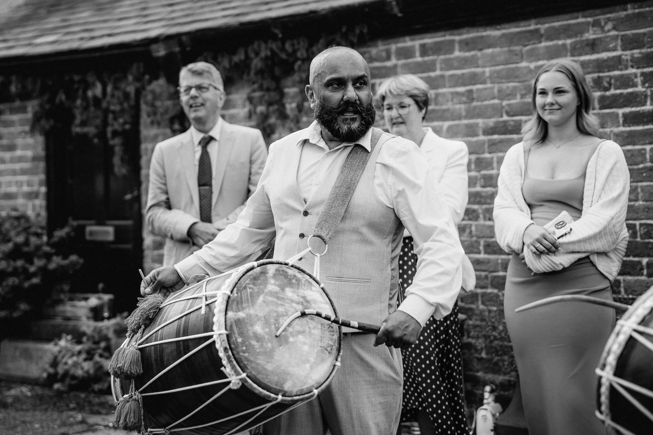 Ella & Chris - Bromwich park - LR --463.jpg