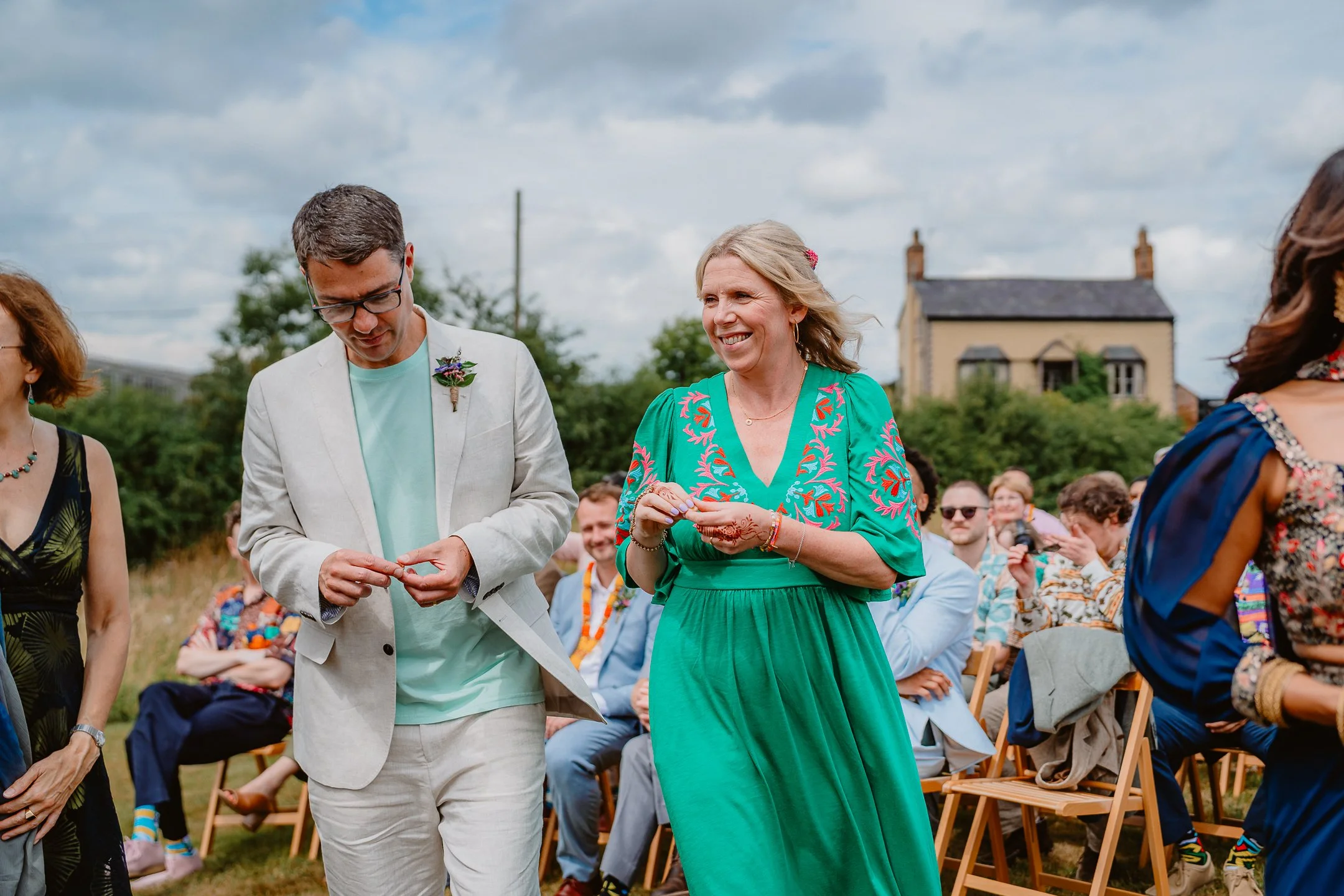 Ella & Chris - Bromwich park - LR --293.jpg