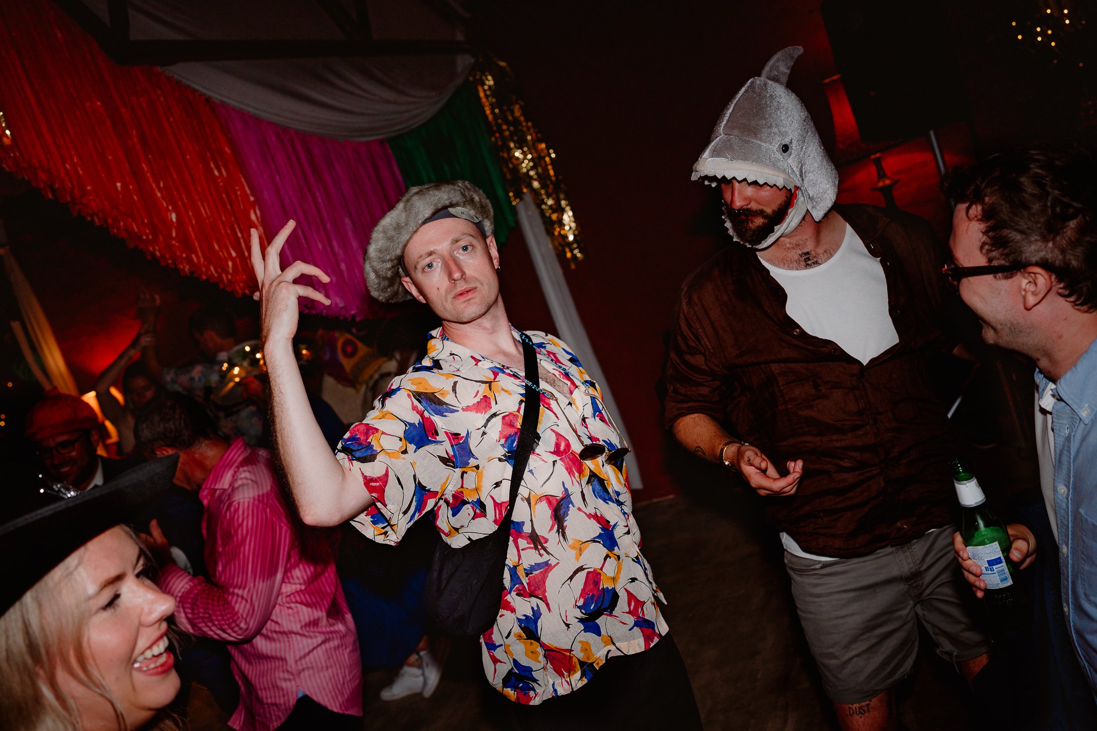 Ella & Chris - Bromwich park - LR --1129.jpg