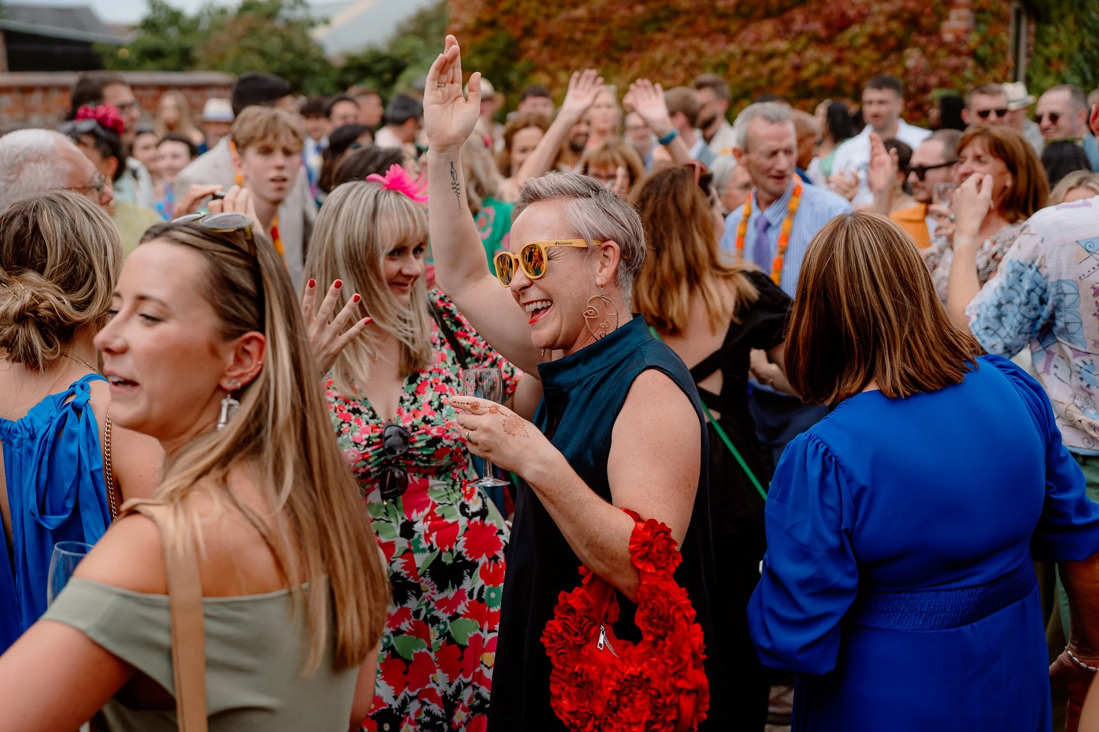 Ella & Chris - Bromwich park - LR --458.jpg