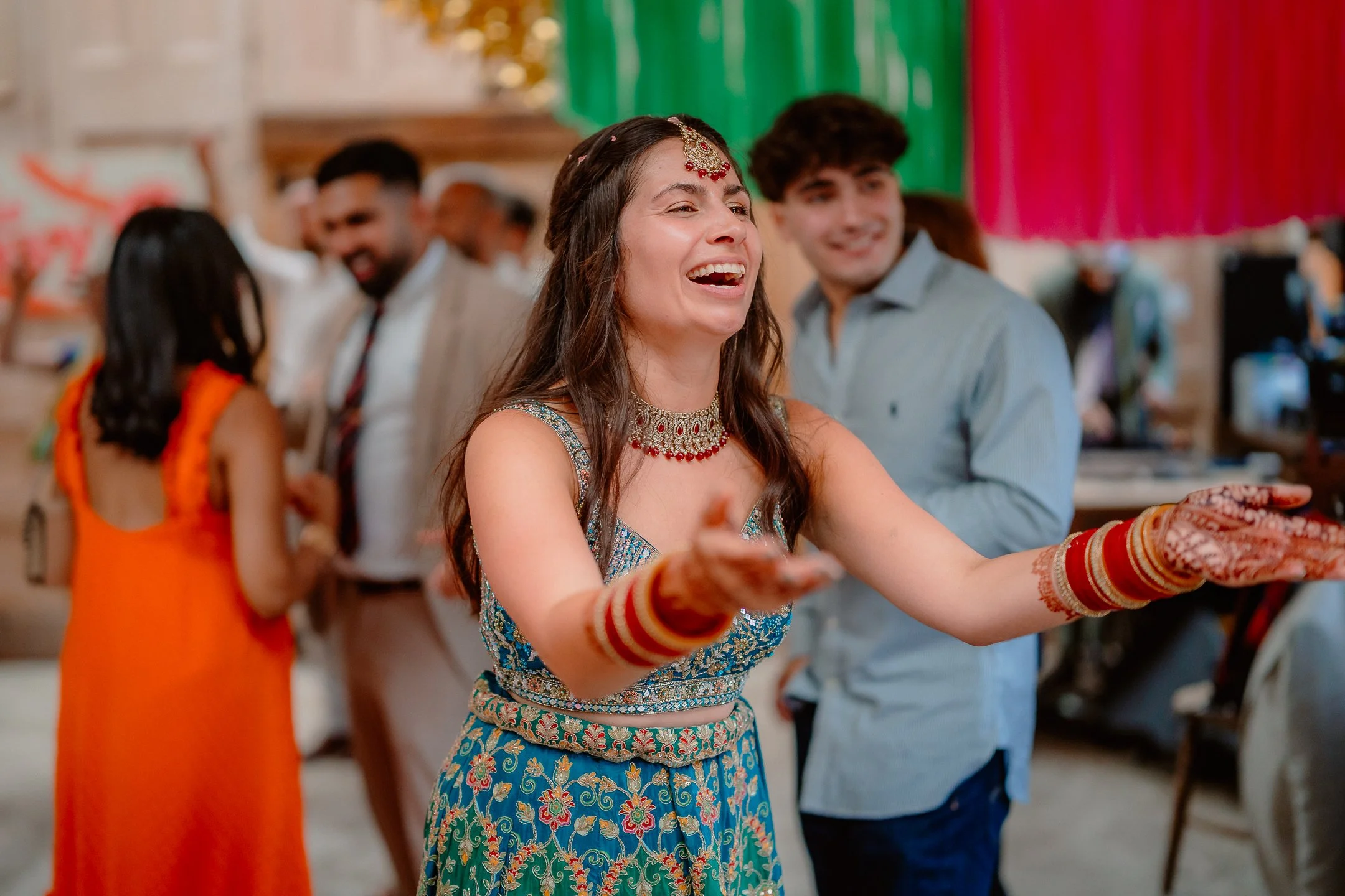 Ella & Chris - Bromwich park - LR --901.jpg