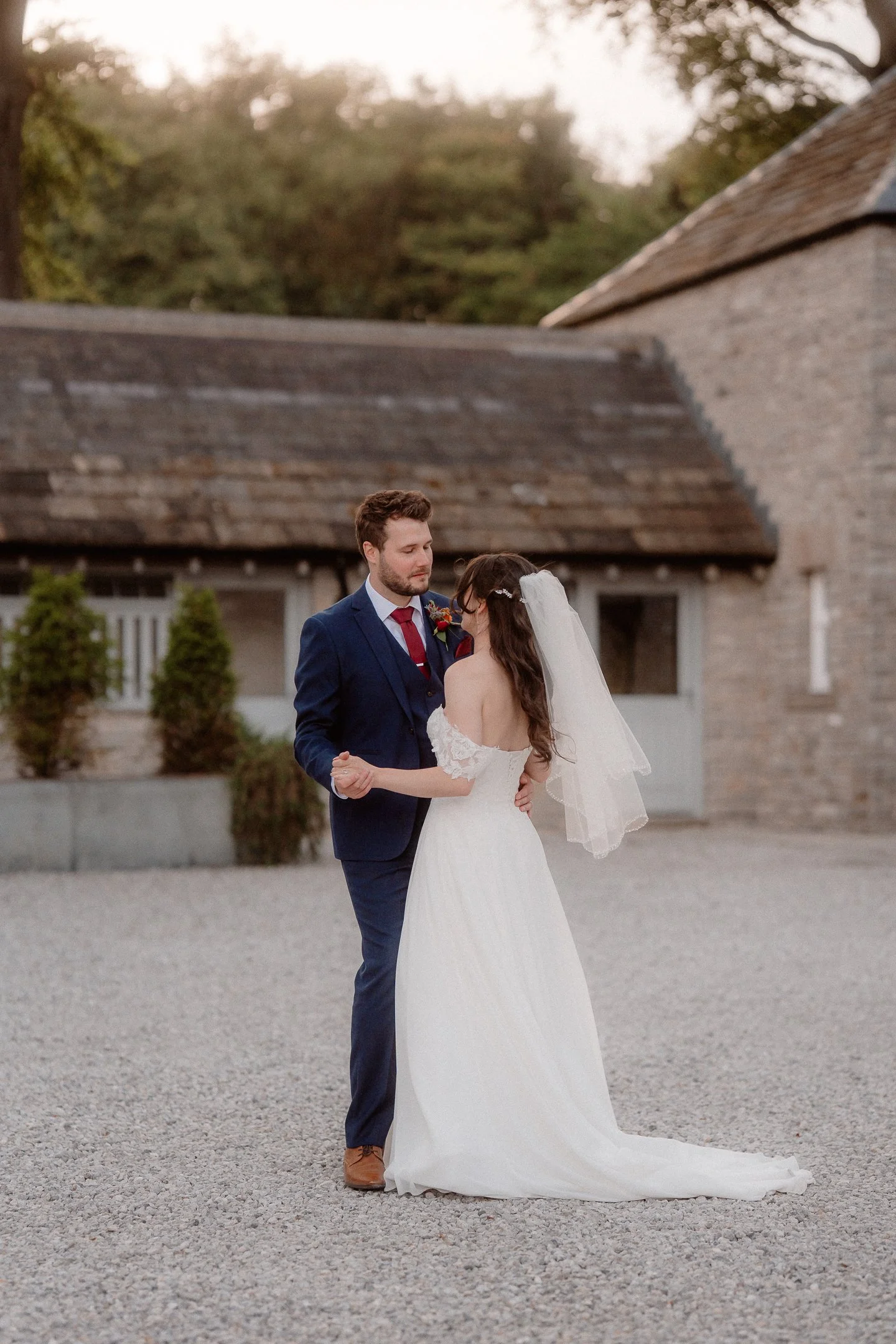 Beth and Matt - Bleaklow Farm - Preview --41.JPG