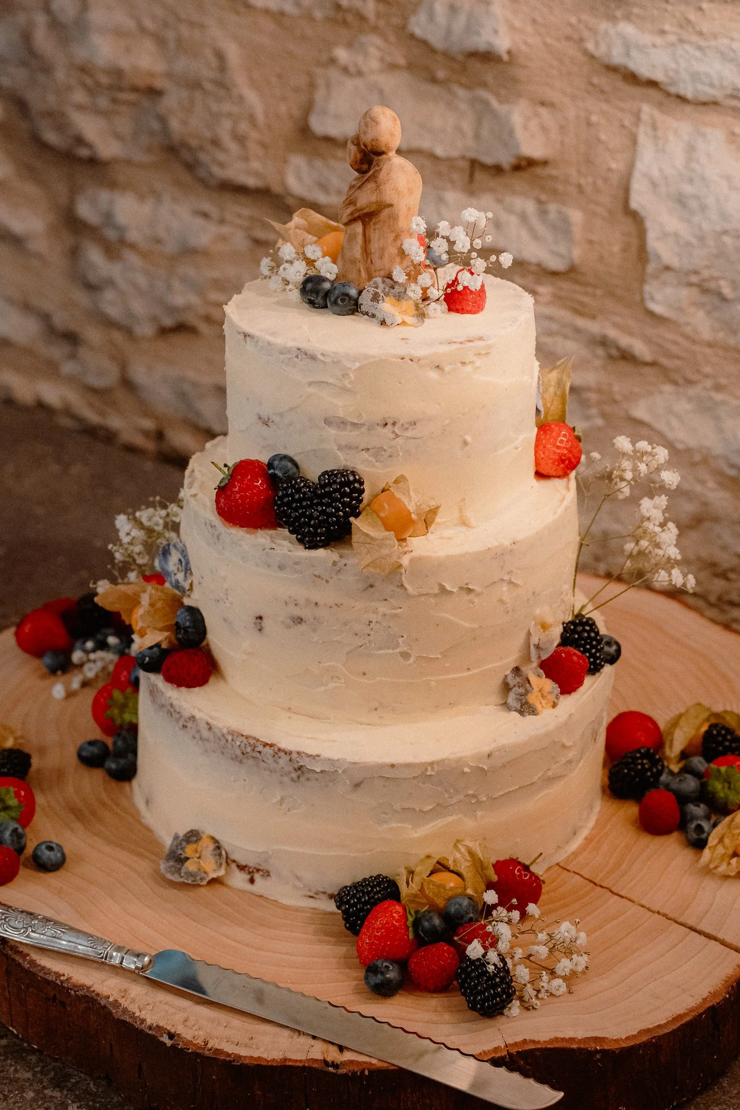 Beth and Matt - Bleaklow Farm - Preview --4.JPG