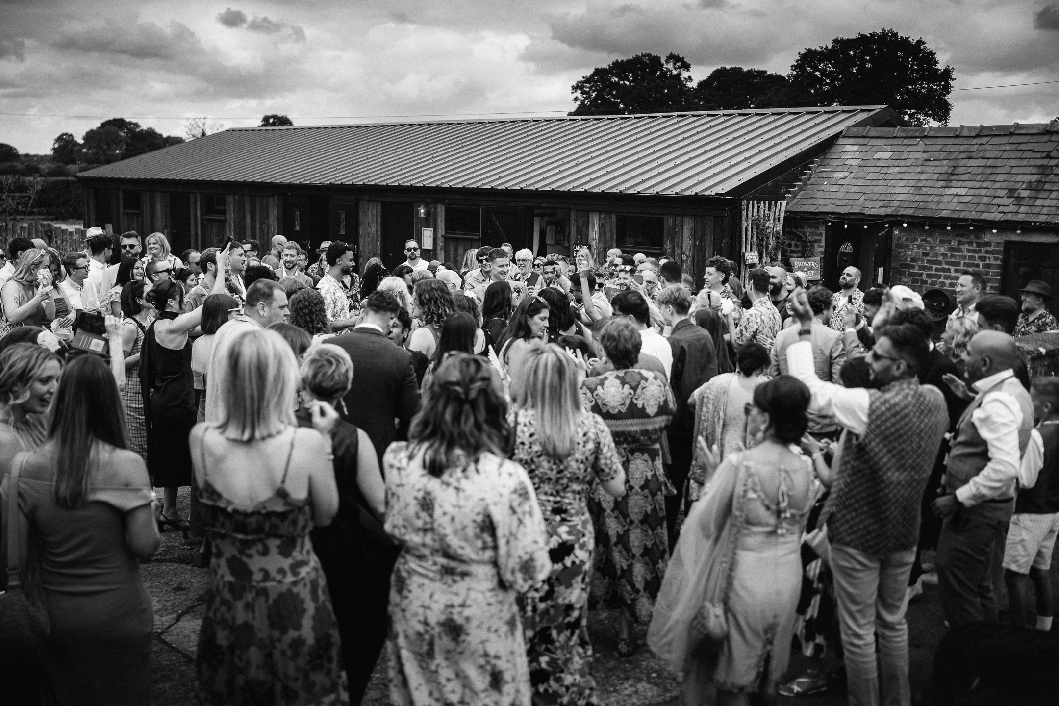 Ella & Chris - Bromwich park - LR --465.jpg