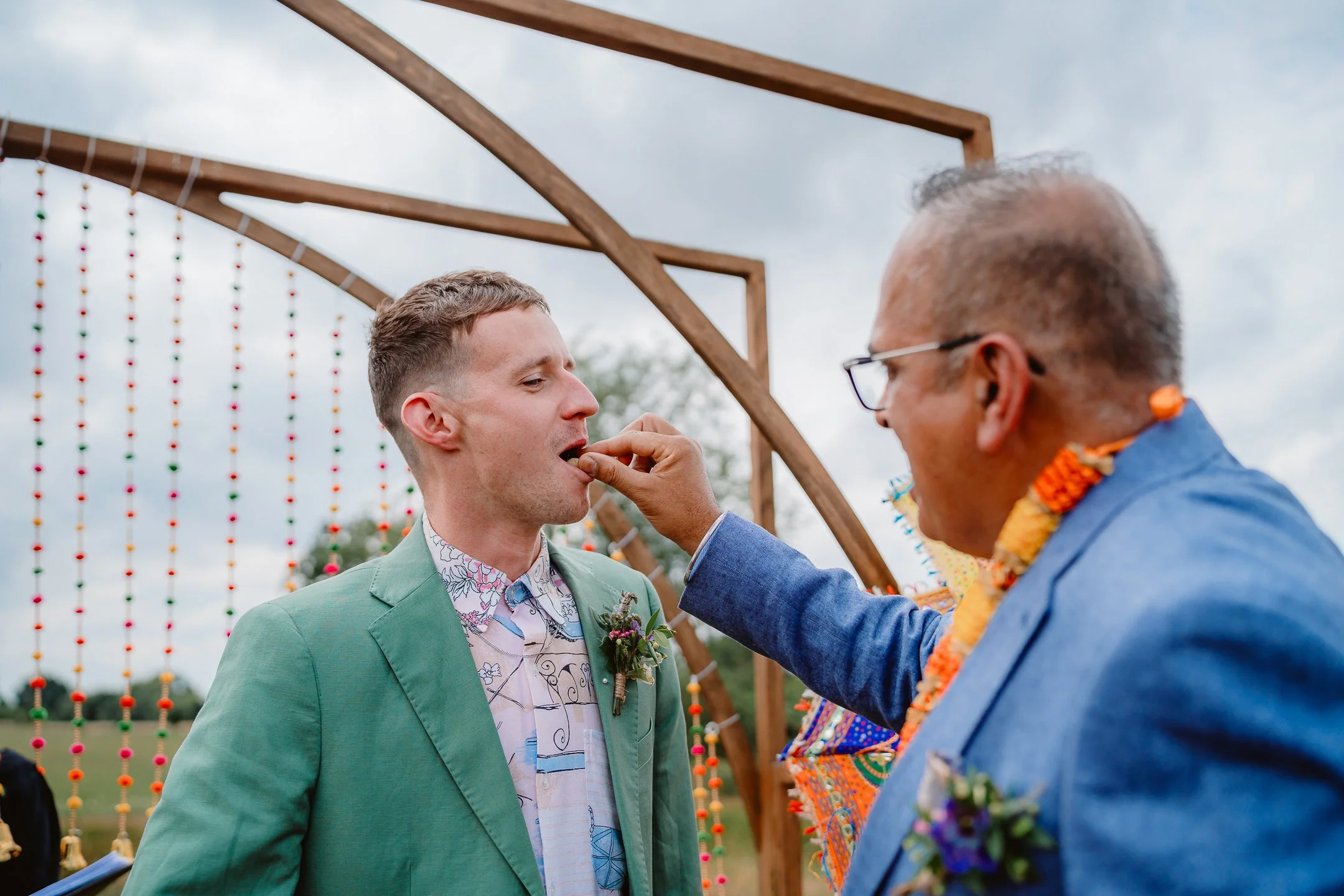 Ella & Chris - Bromwich park - LR --298.jpg