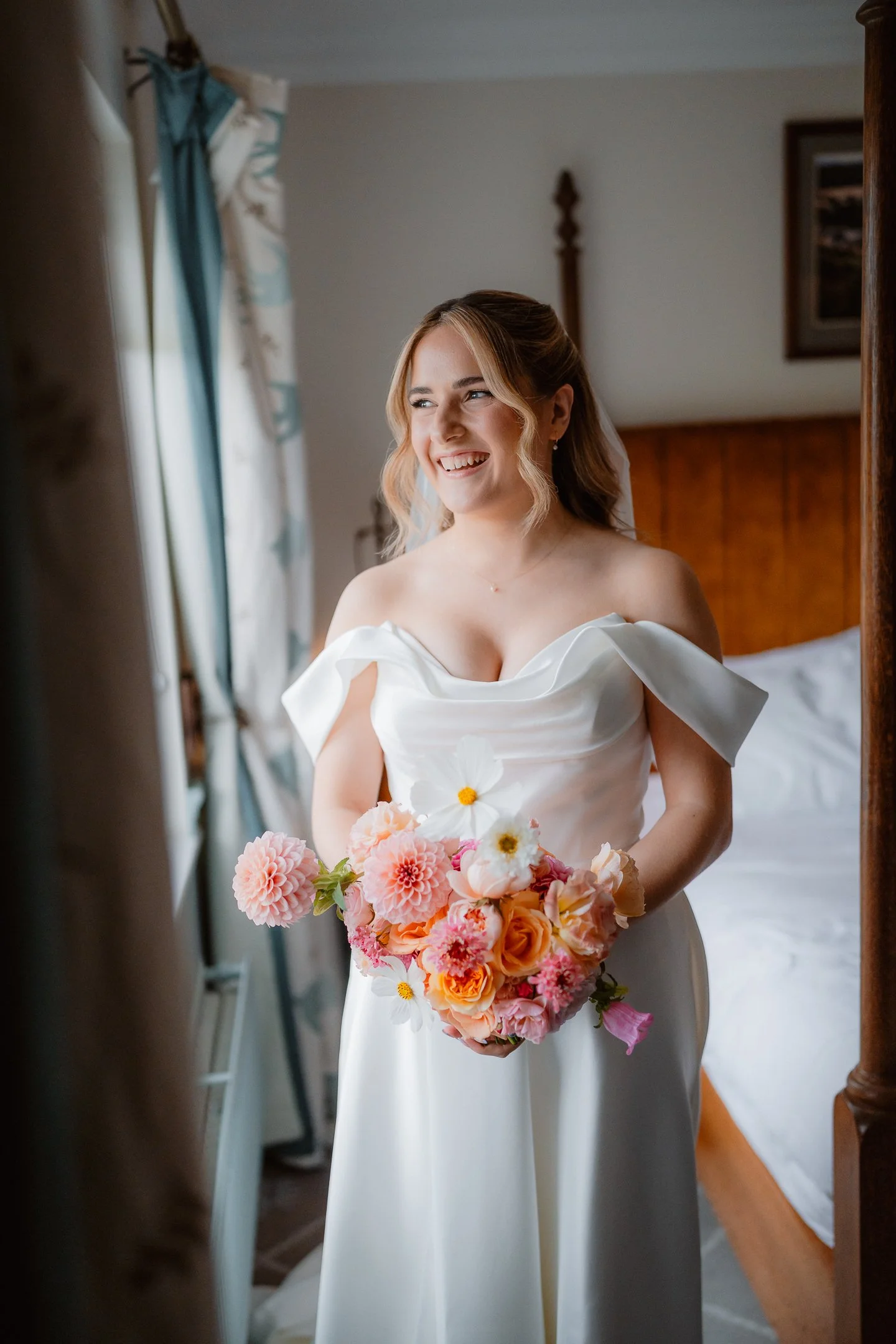 Bethany and Richard - Tithe Barn - Preview-5.jpg