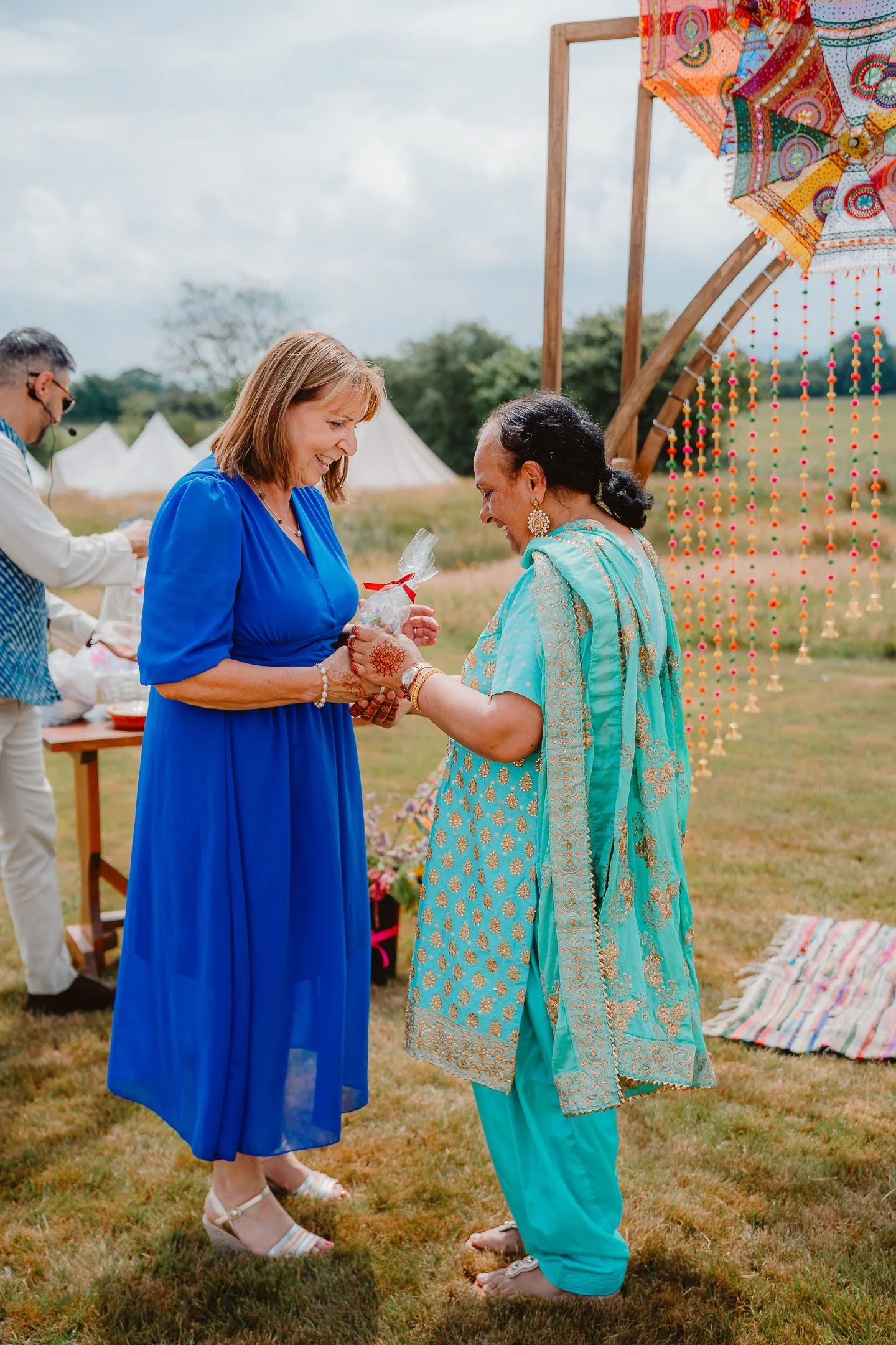 Ella & Chris - Bromwich park - LR --187.jpg
