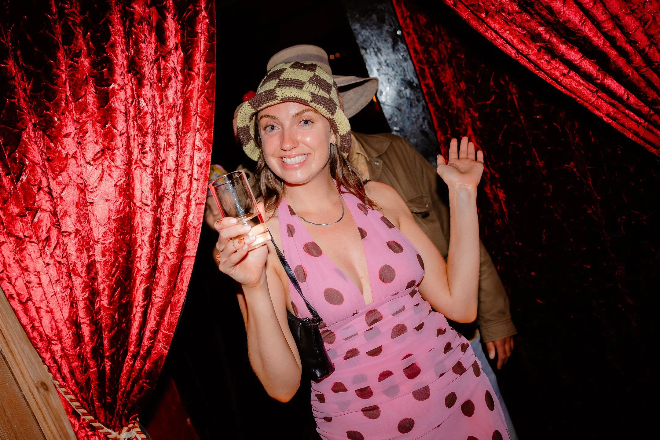 Ella & Chris - Bromwich park - LR --1219.jpg