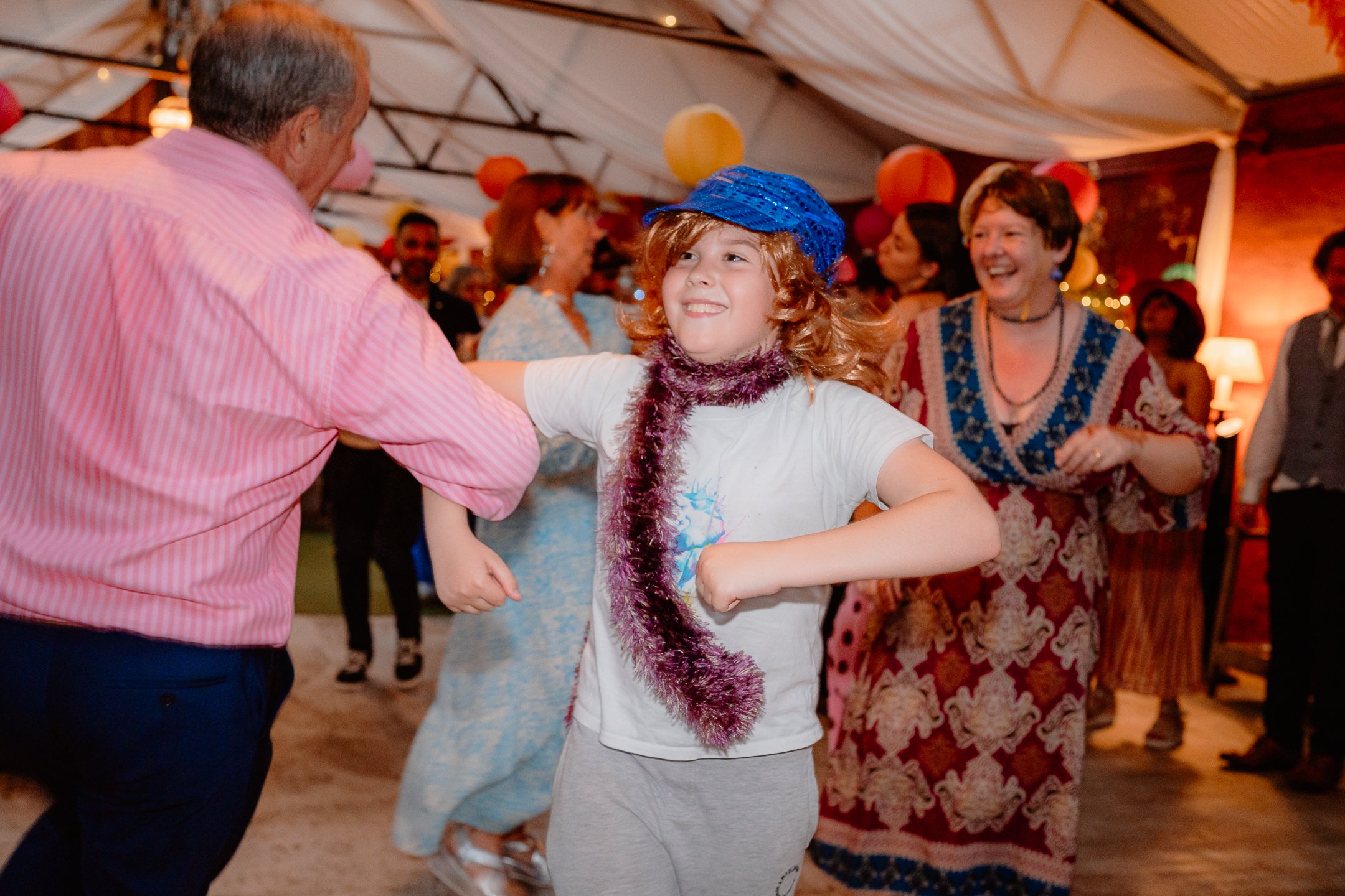Ella & Chris - Bromwich park - LR --1057.jpg