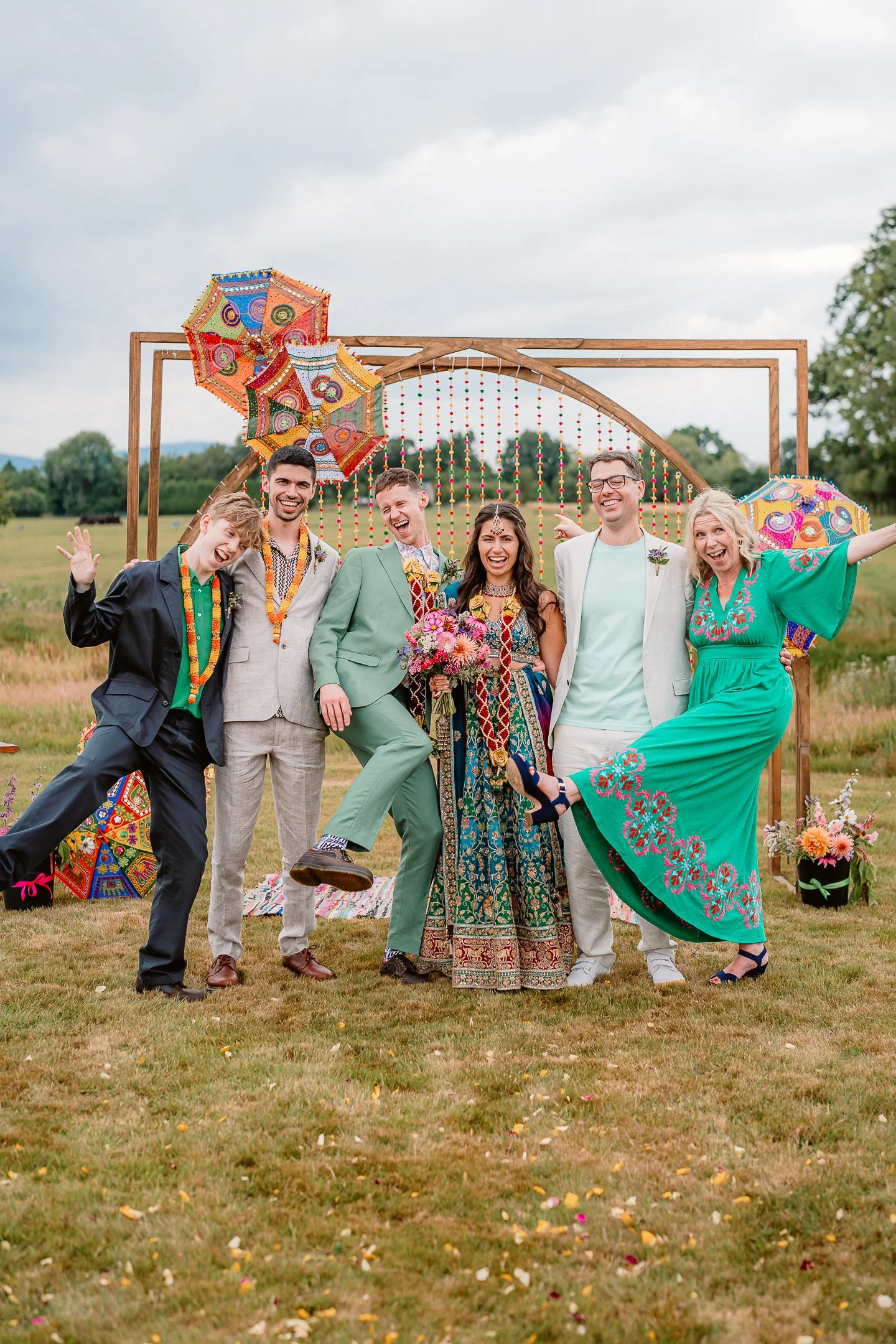 Ella & Chris - Bromwich park - LR --350.jpg