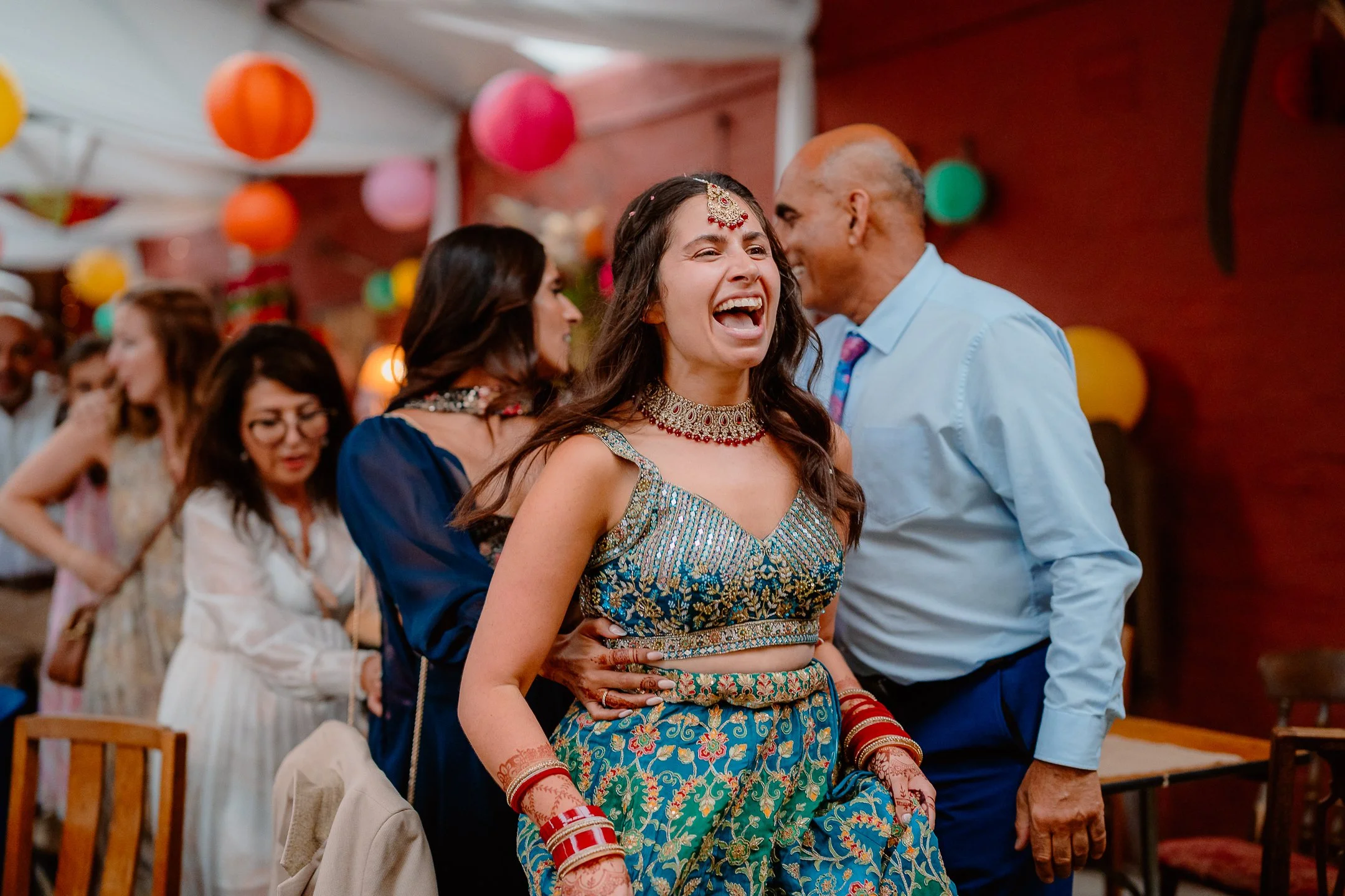 Ella & Chris - Bromwich park - LR --932.jpg