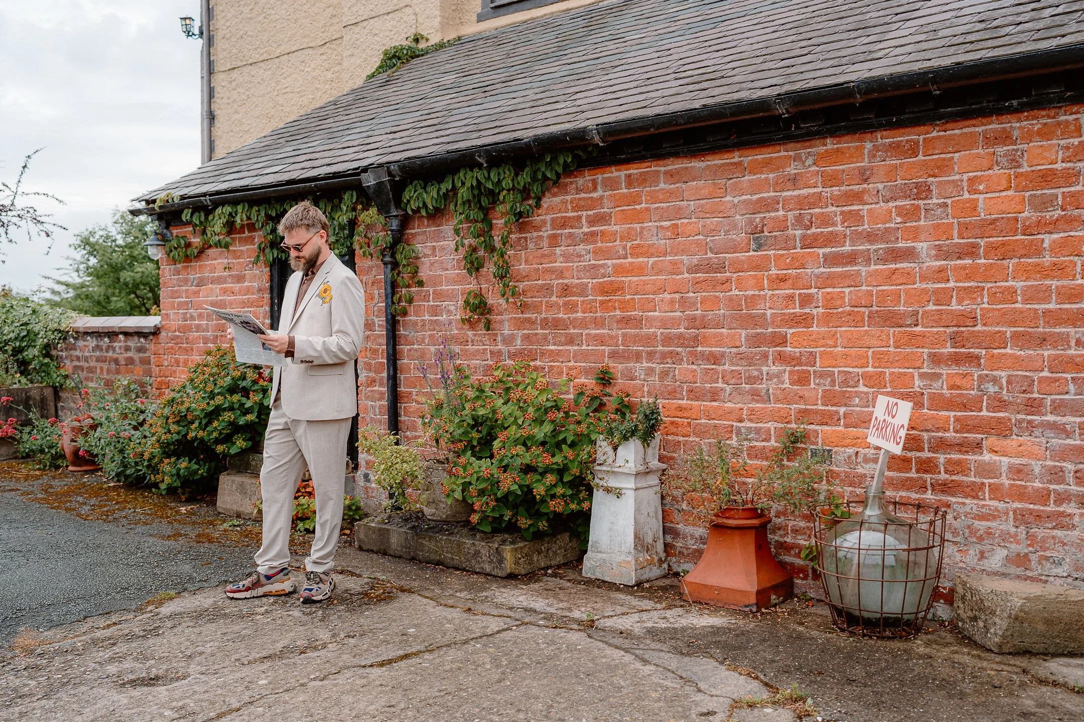 Ella & Chris - Bromwich park - LR --89.jpg