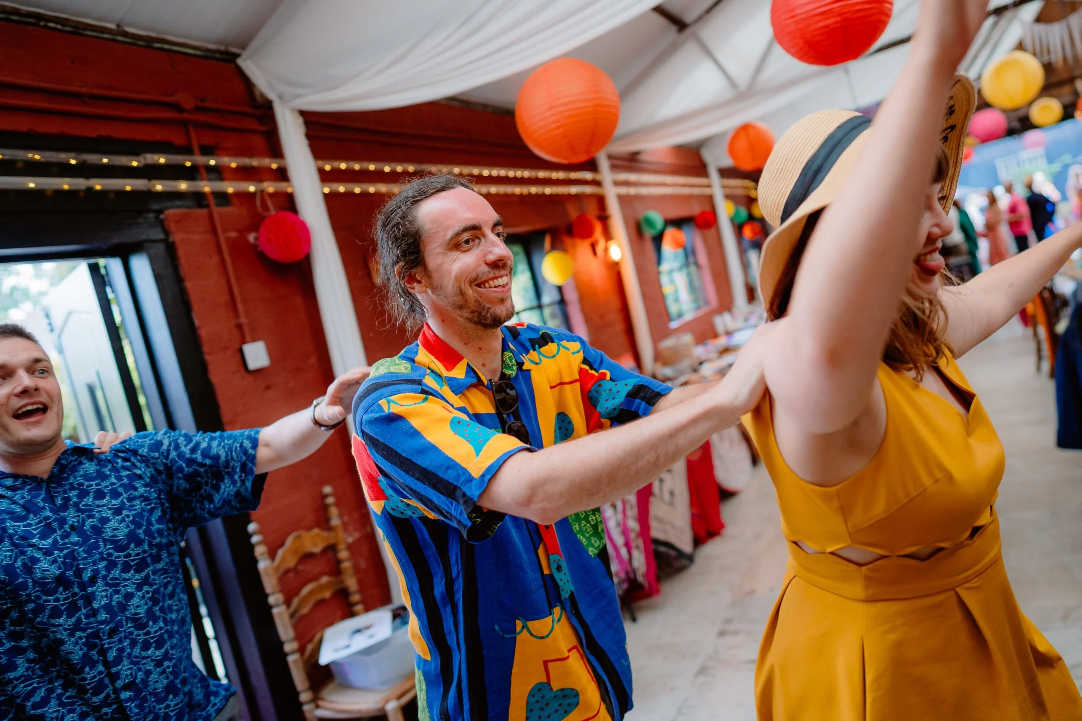 Ella & Chris - Bromwich park - LR --939.jpg