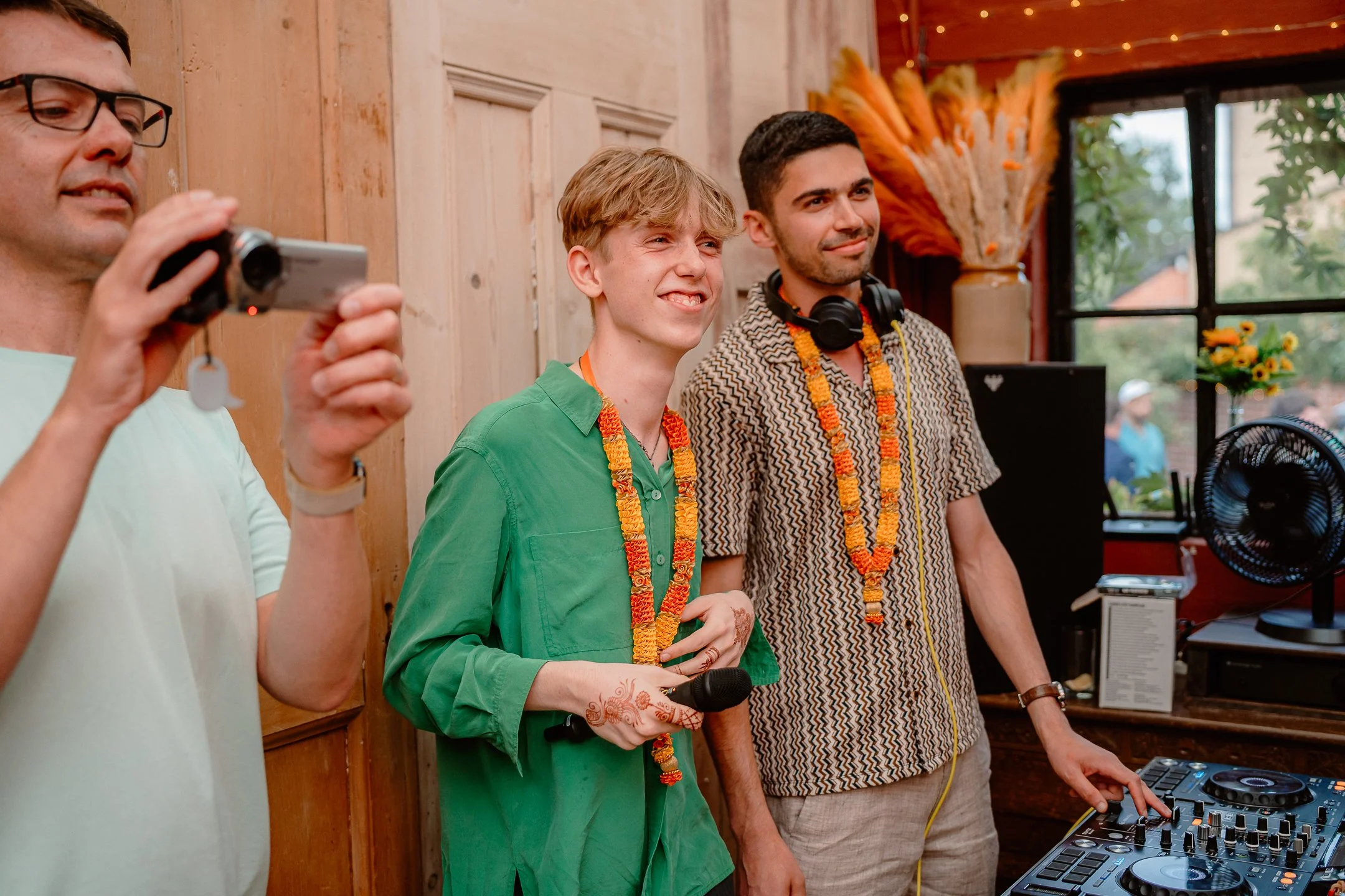 Ella & Chris - Bromwich park - LR --964.jpg