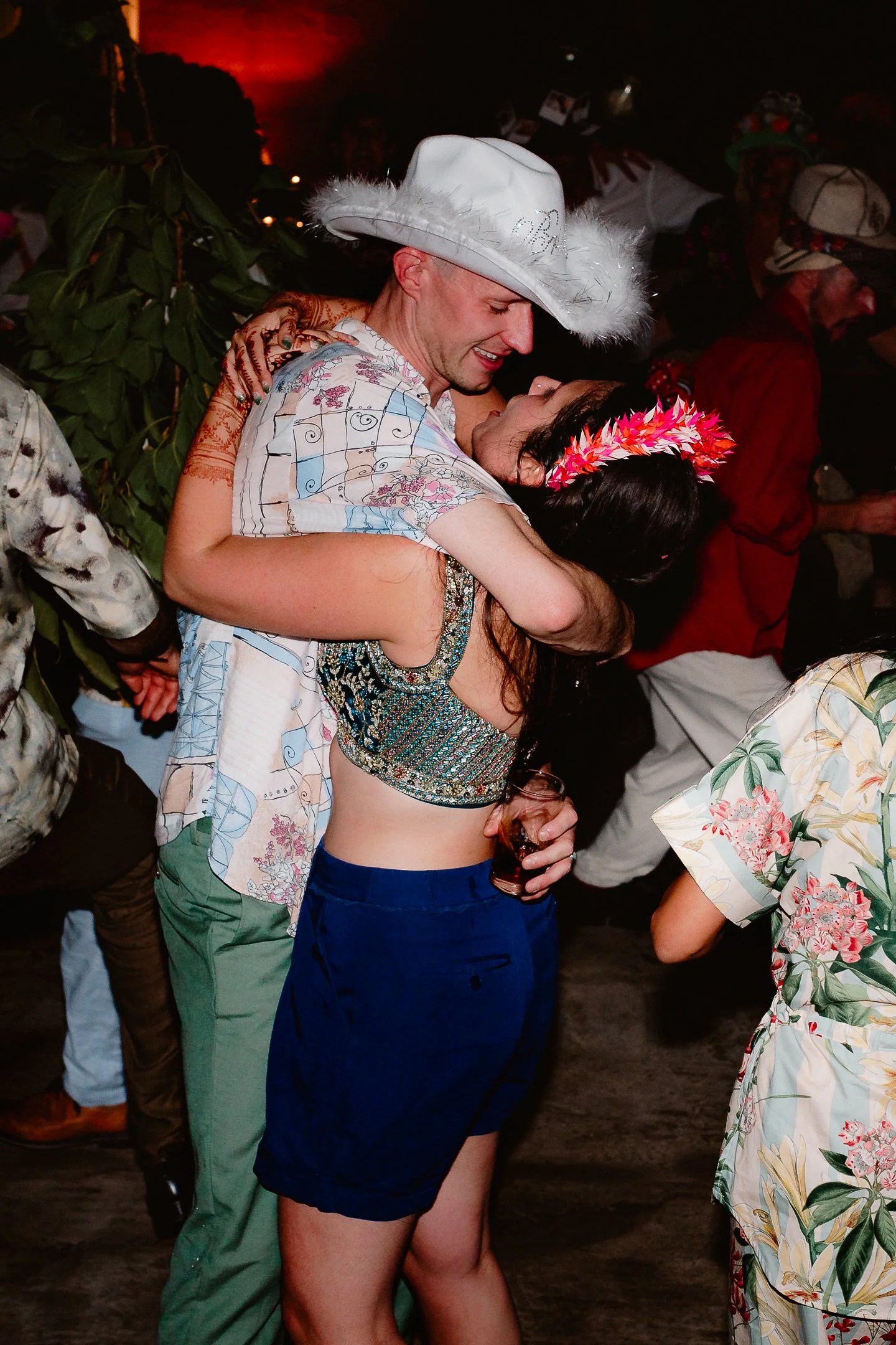 Ella & Chris - Bromwich park - LR --1162.jpg