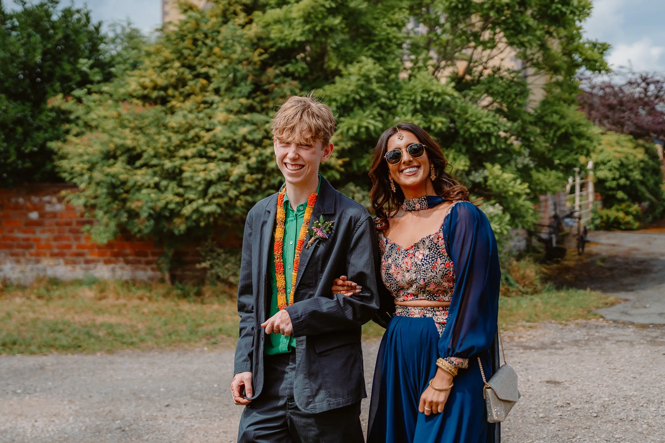 Ella & Chris - Bromwich park - LR --206.jpg