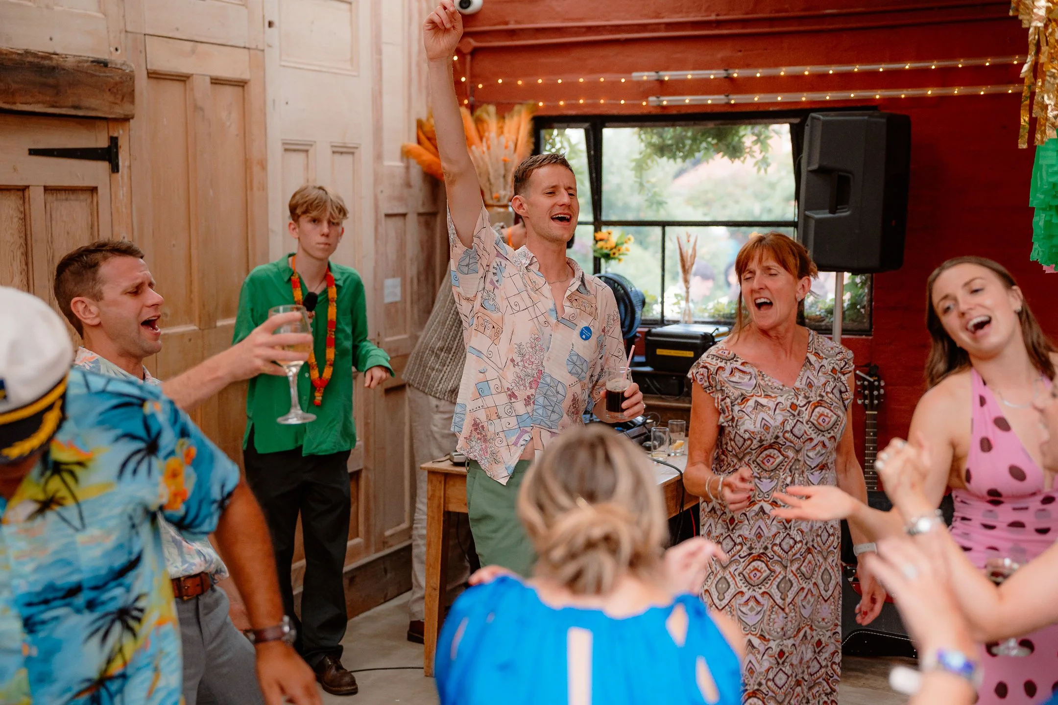 Ella & Chris - Bromwich park - LR --986.jpg