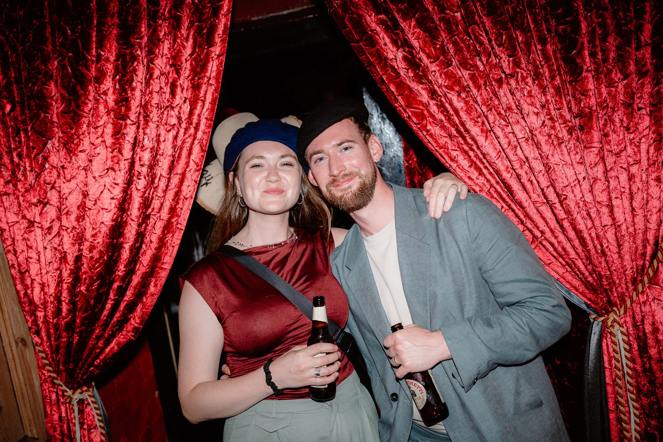 Ella & Chris - Bromwich park - LR --1201.jpg