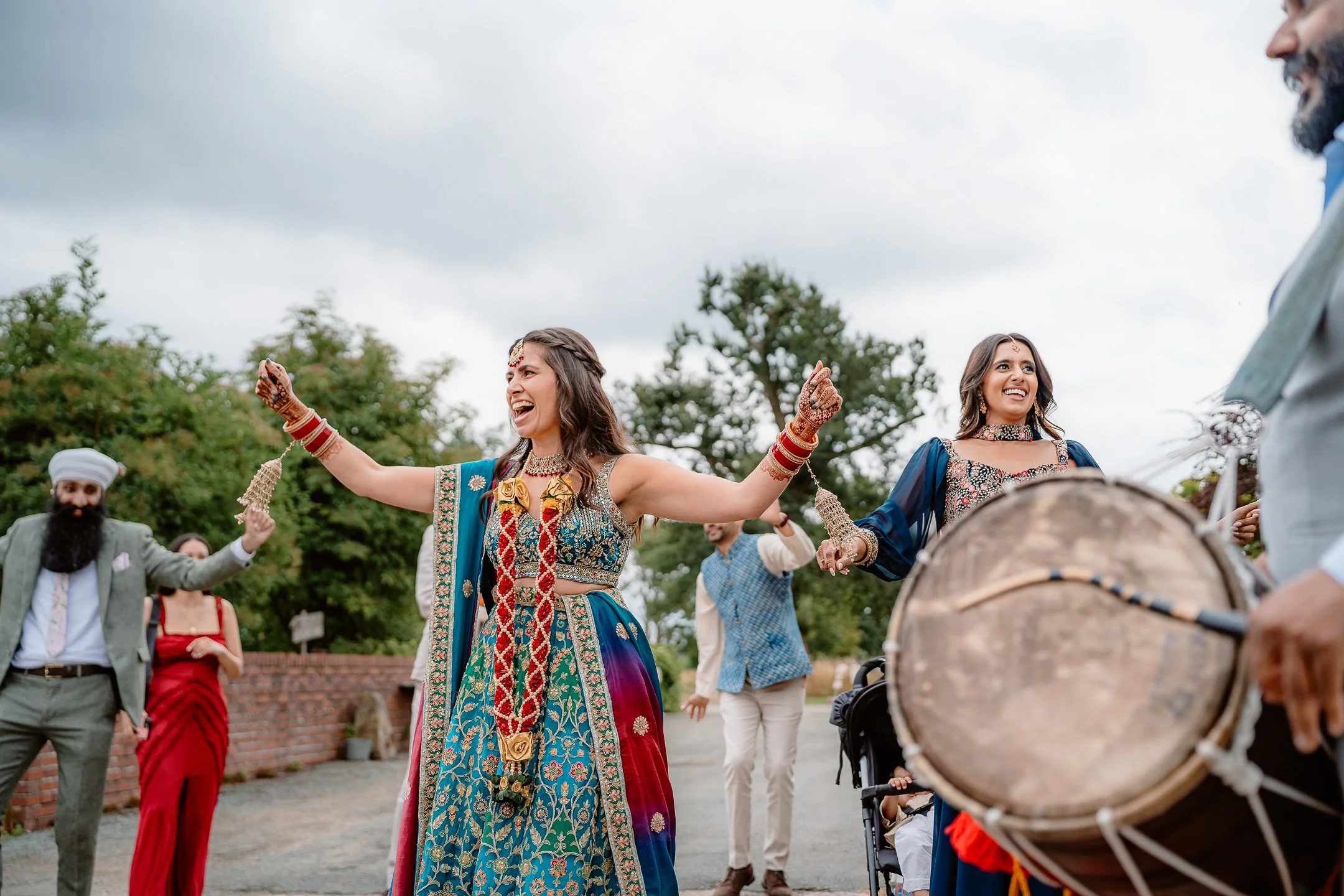 Ella & Chris - Bromwich park - LR --389.jpg
