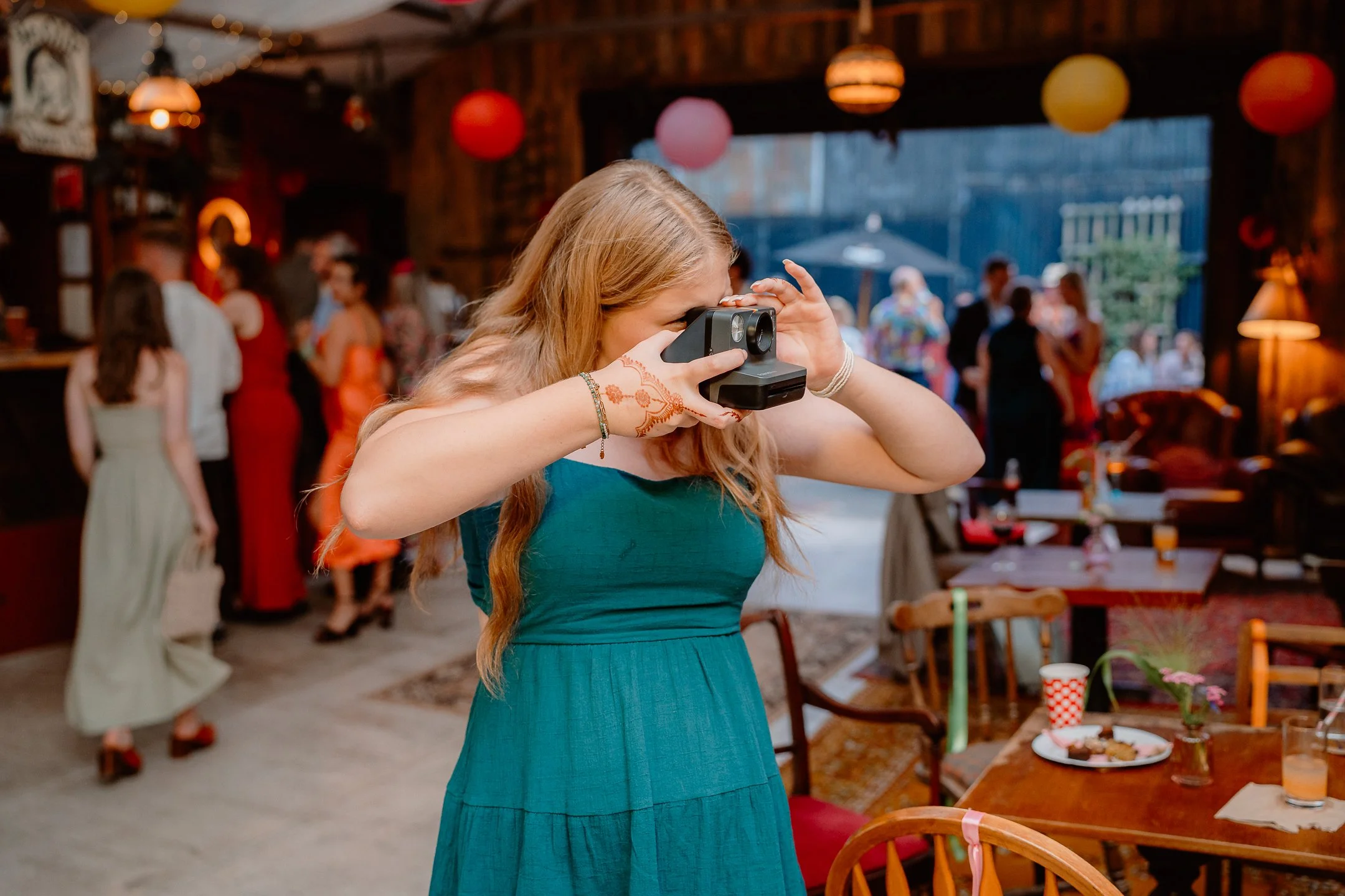 Ella & Chris - Bromwich park - LR --990.jpg