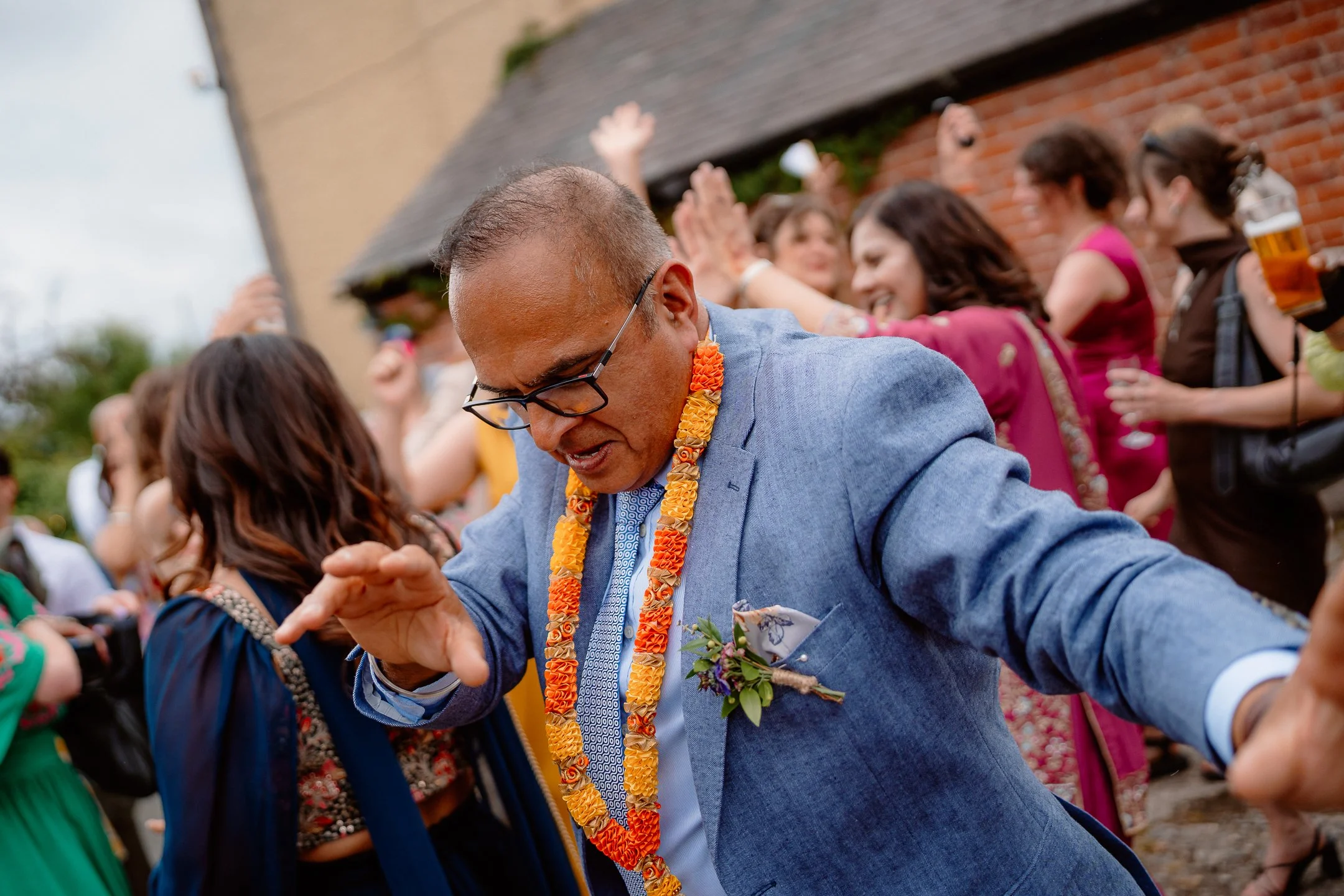 Ella & Chris - Bromwich park - LR --420.jpg