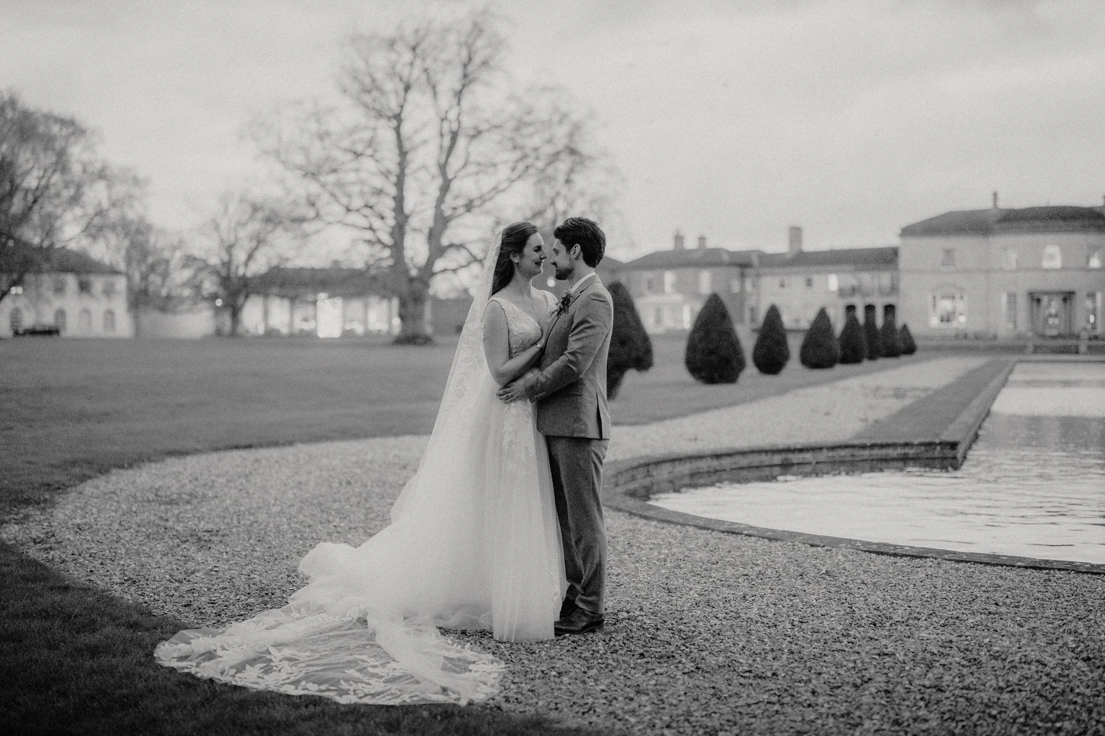 Sean and Mary - BW [96dpi] --29.JPG