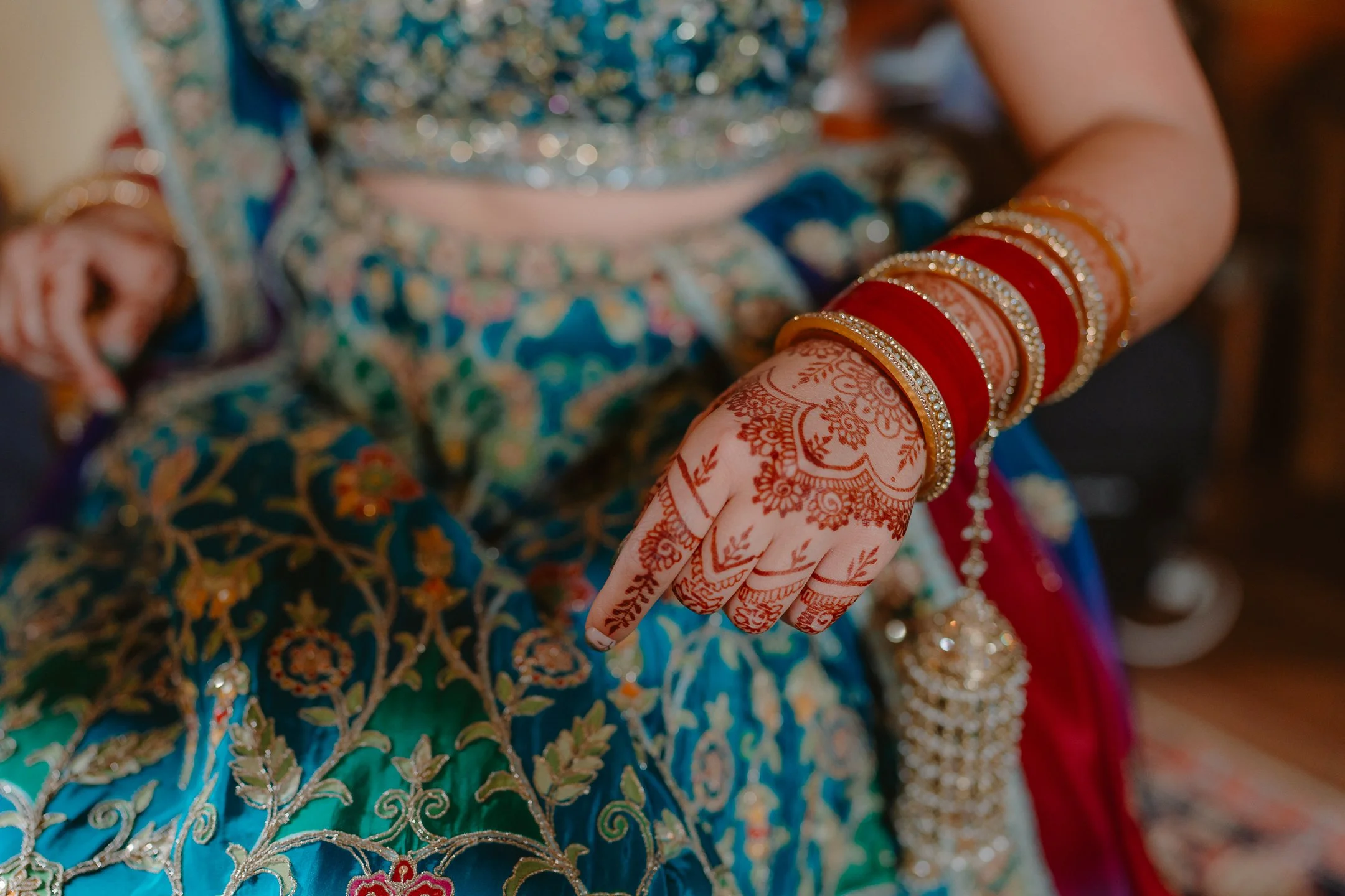 Ella & Chris - Bromwich park - LR --110.jpg