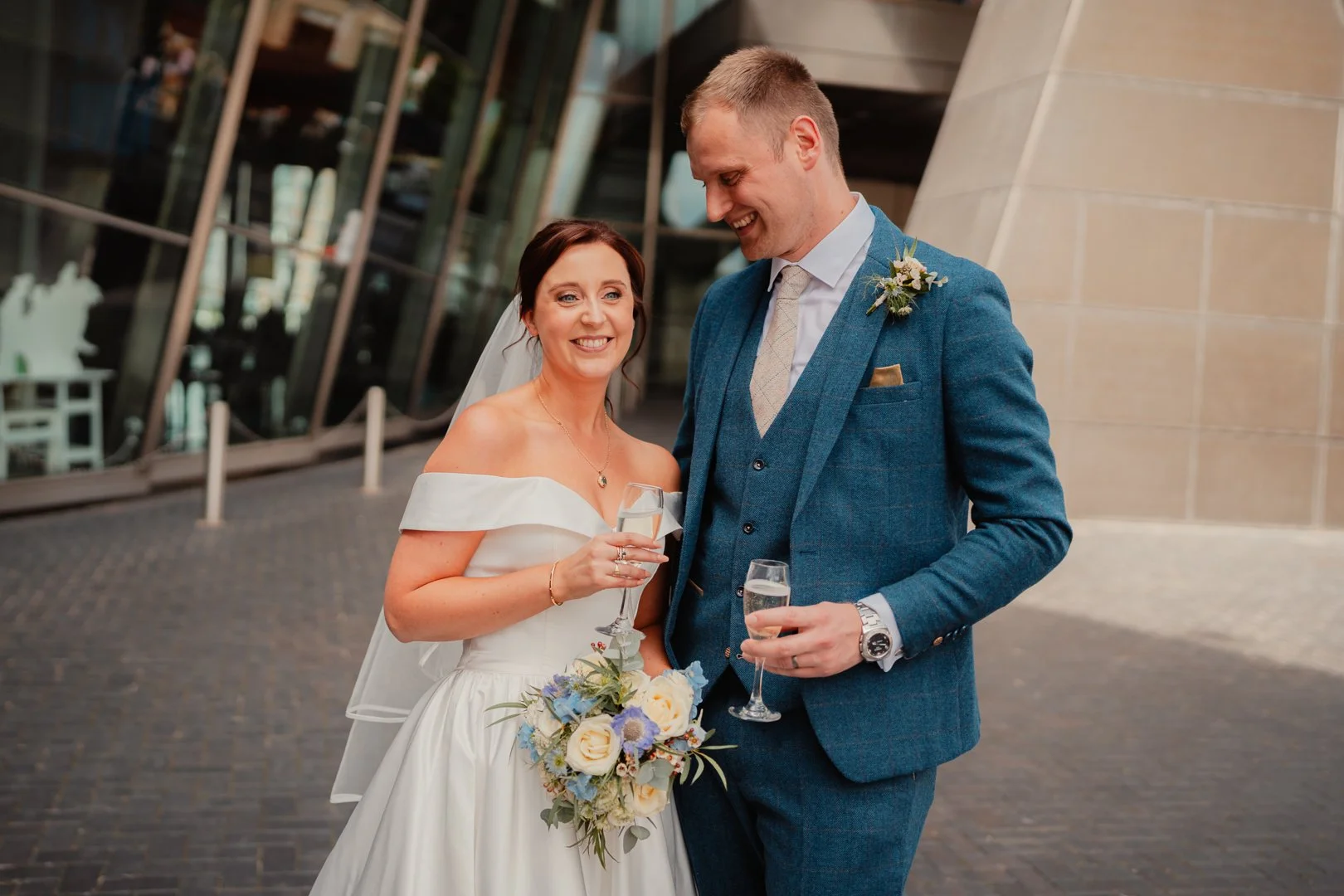 Jon and Katherine - The Lowry -255.jpg