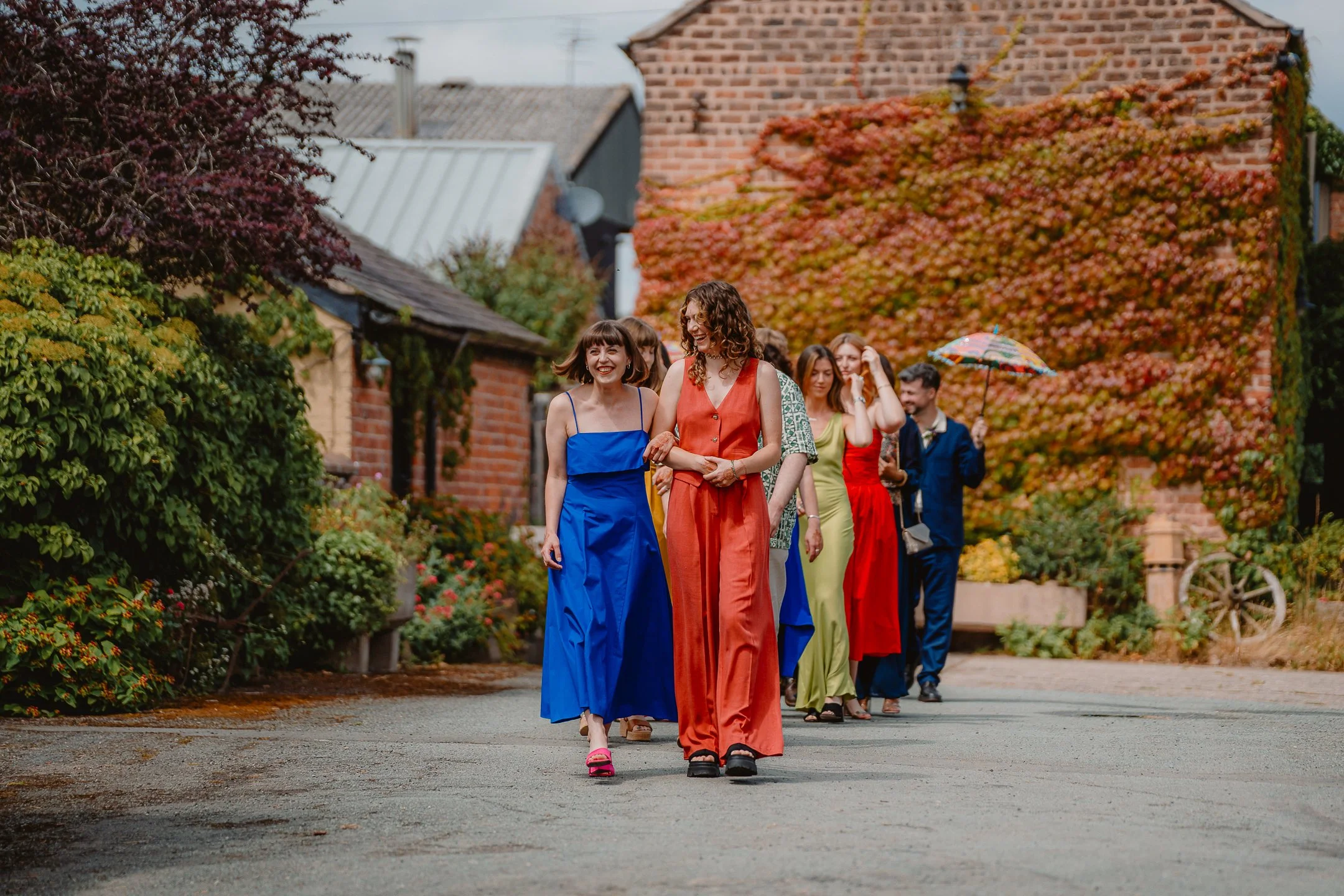Ella & Chris - Bromwich park - LR --204.jpg