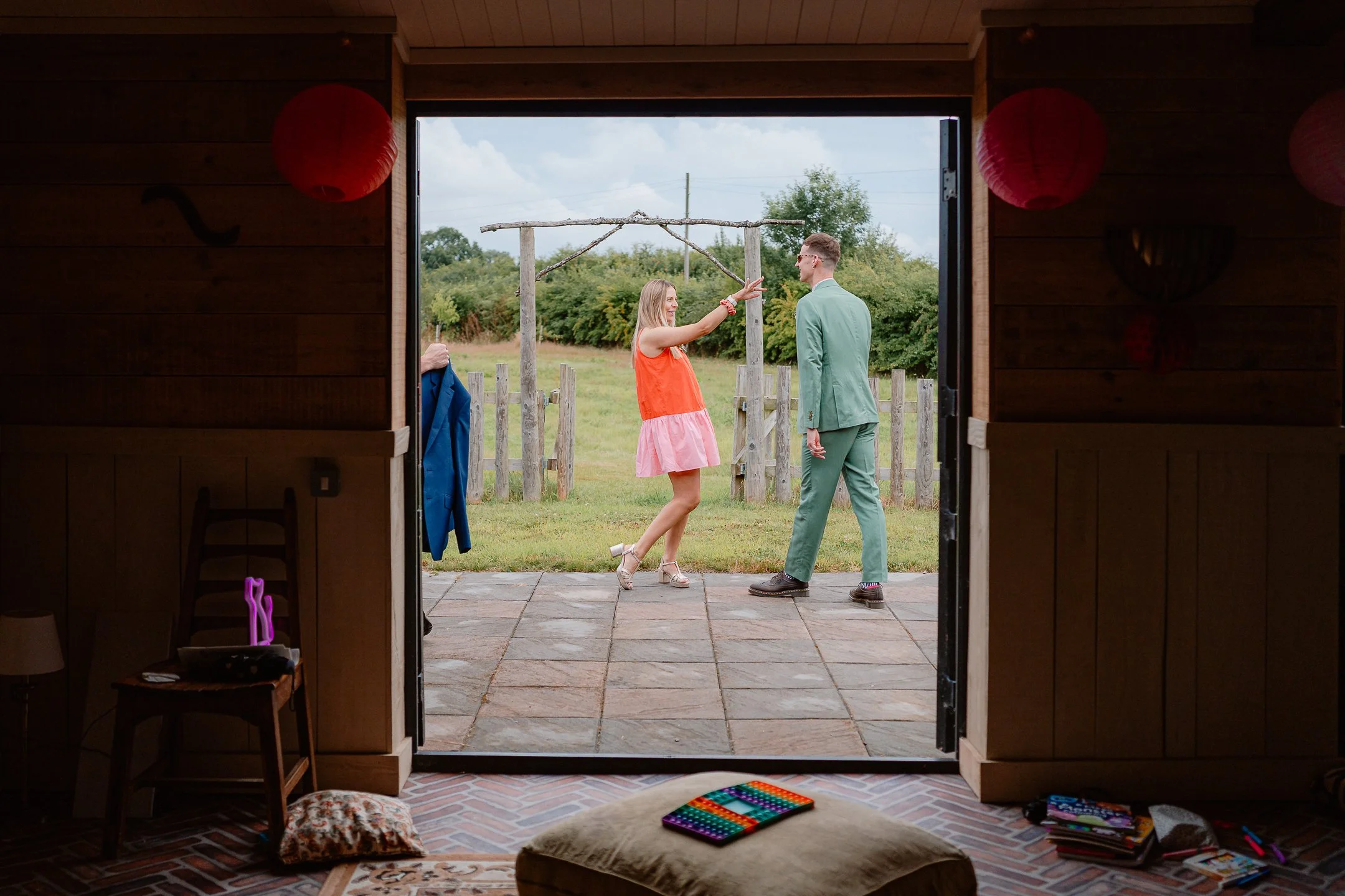 Ella & Chris - Bromwich park - LR --116.jpg