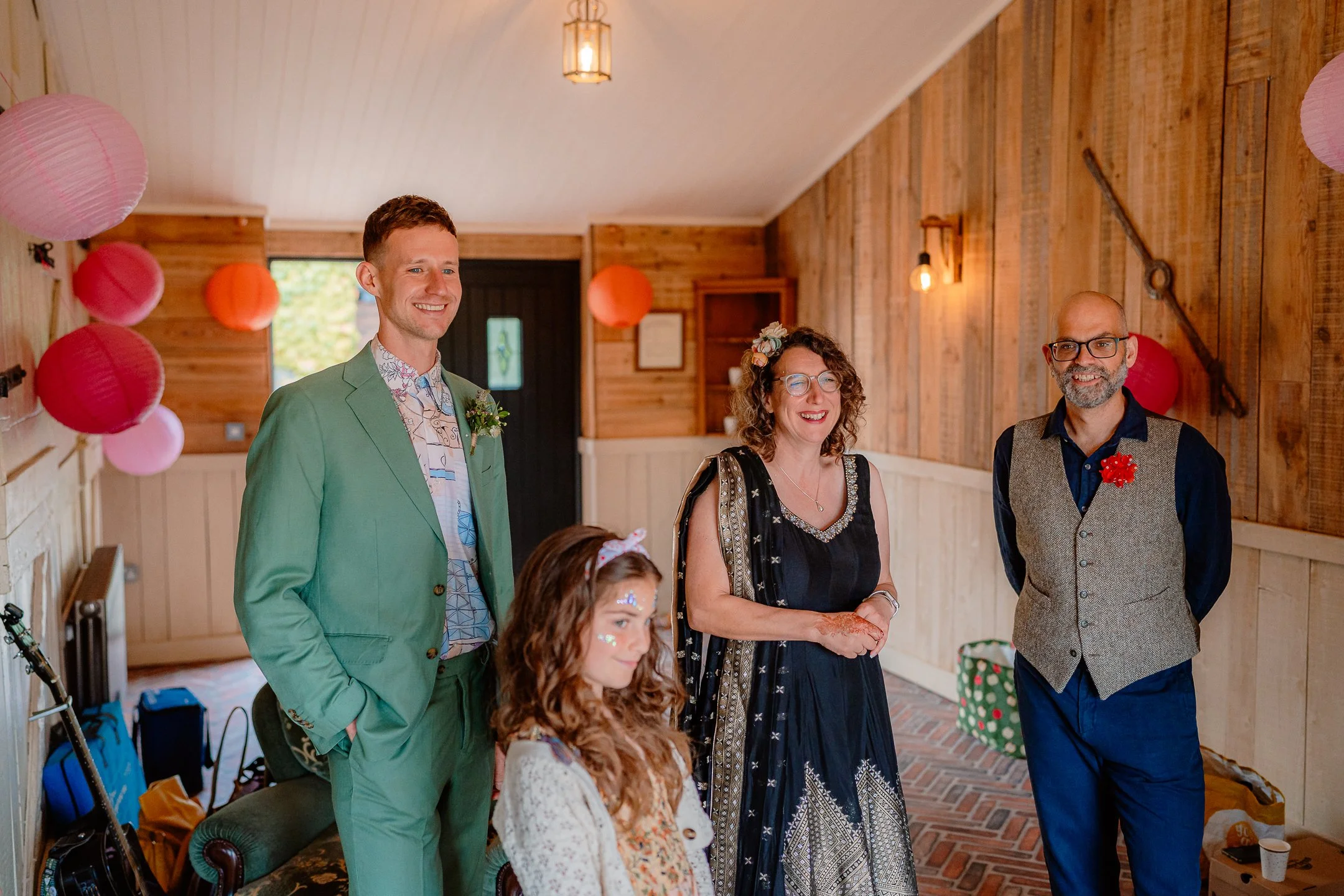 Ella & Chris - Bromwich park - LR --69.jpg
