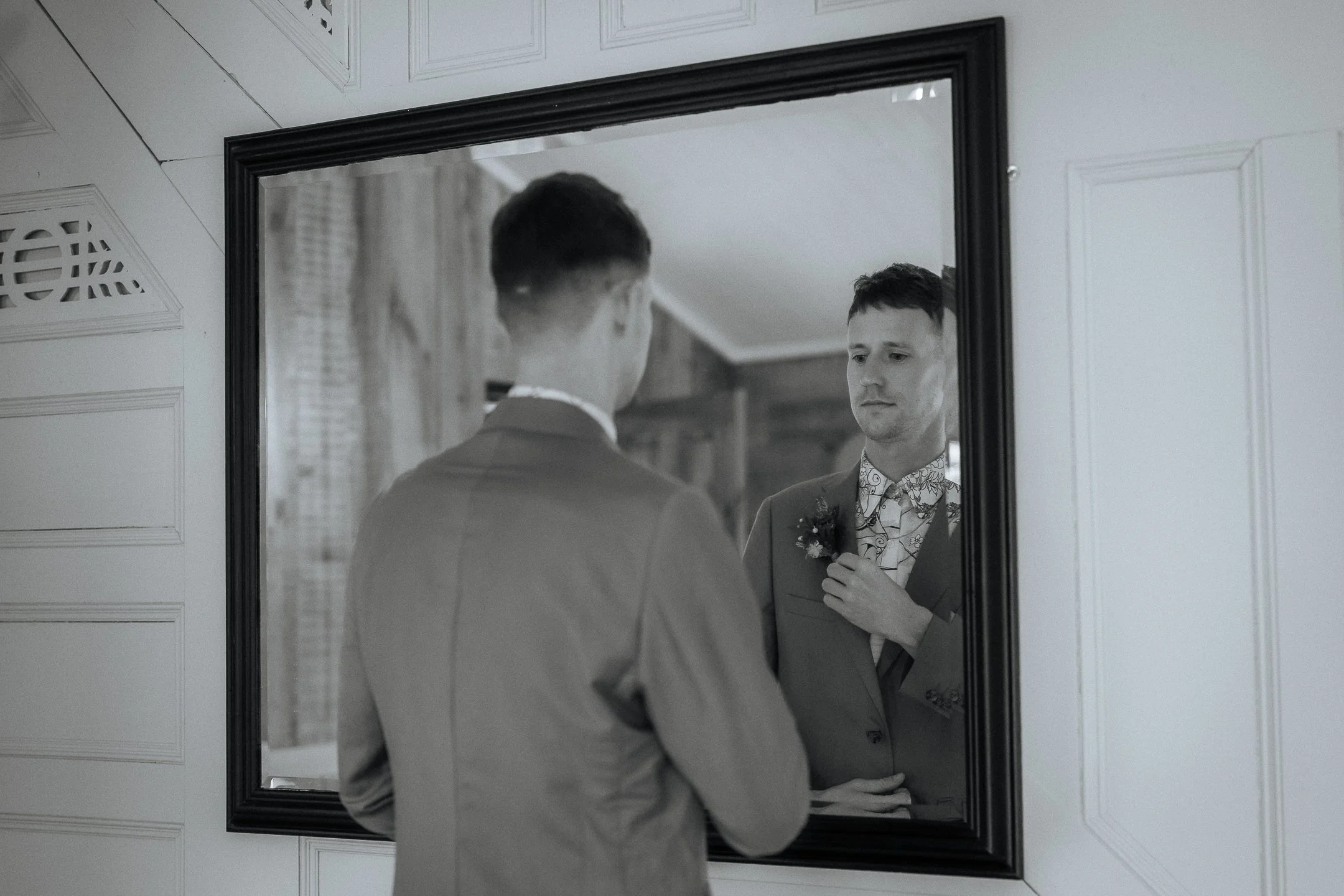 Ella & Chris - Bromwich park - LR --51.jpg