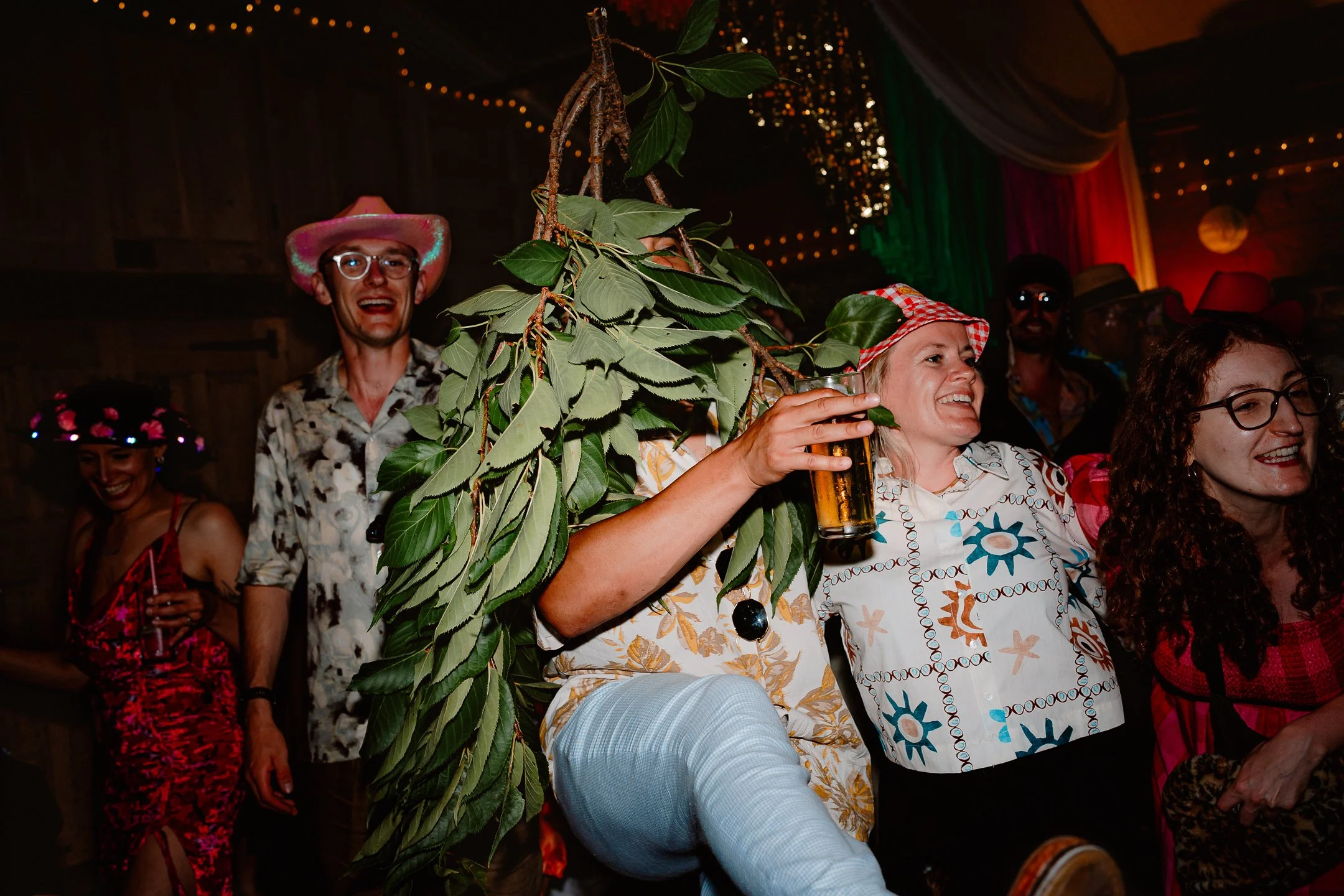 Ella & Chris - Bromwich park - LR --1158.jpg