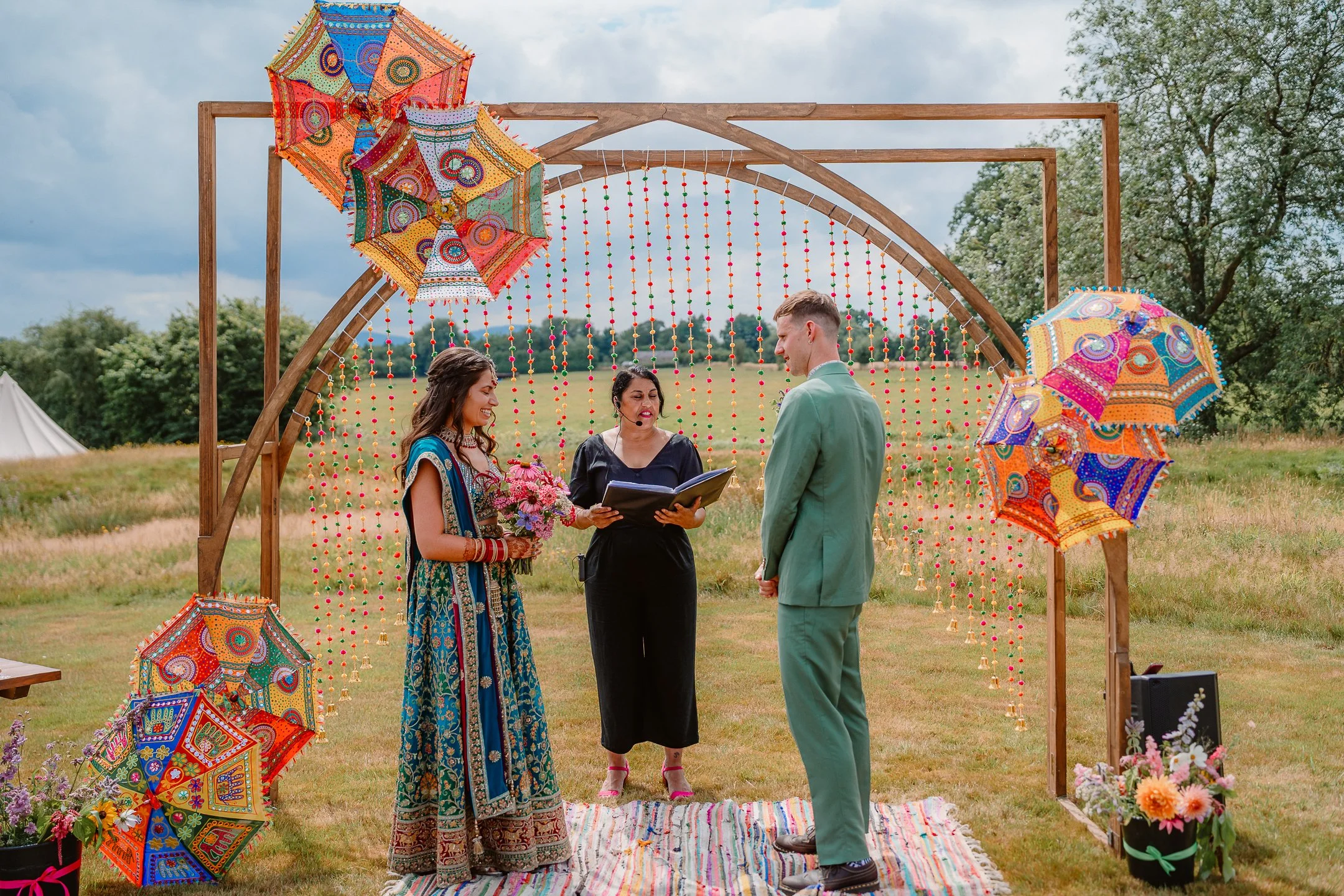 Ella & Chris - Bromwich park - LR --234.jpg
